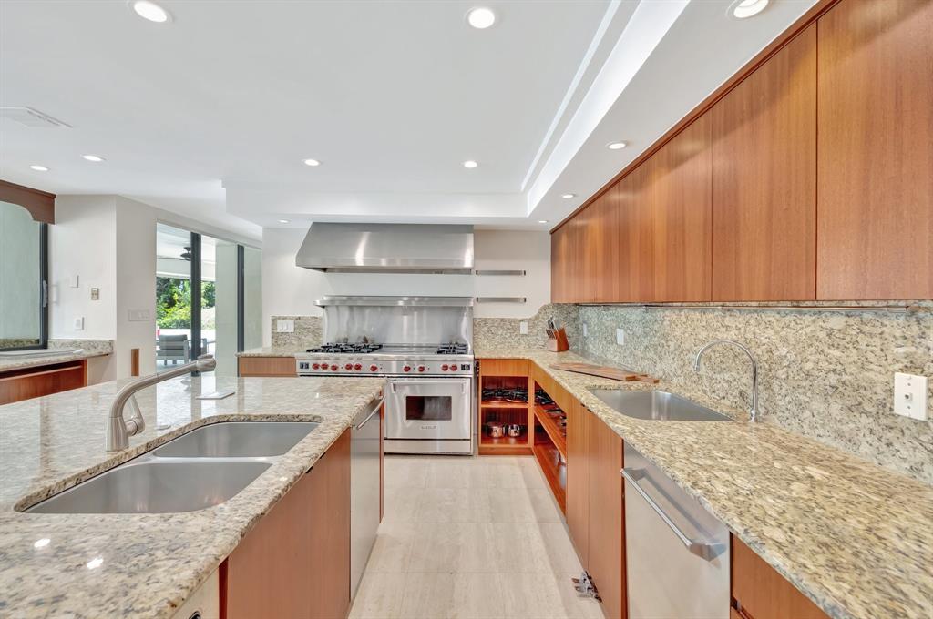 2441 SW 28th Avenue, Fort Lauderdale, FL 33312