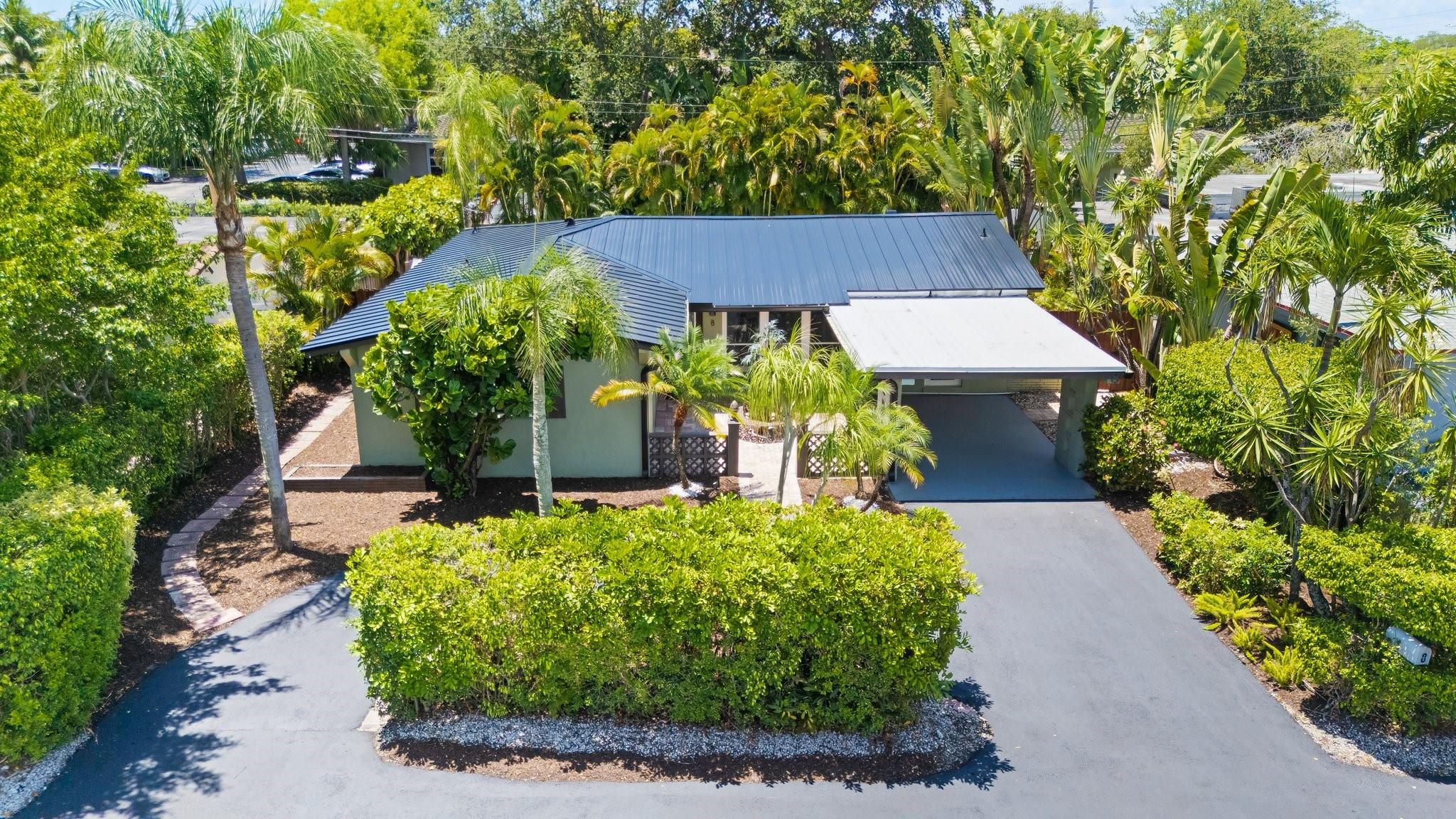 Photo for 8 NE 29th Street, Wilton Manors, FL 33334 - Listing #FX-10526644 8 NE 29th Street, Wilton Manors, FL 33334