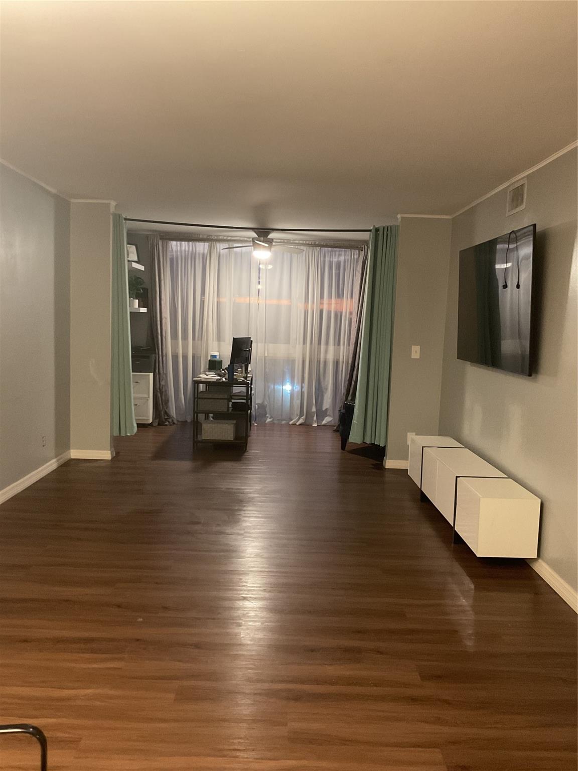 Photo for 7840 NW 50th Street, 504, Lauderhill, FL 33351 - listing #FX-10534774 7840 NW 50th Street, 504, Lauderhill, FL 33351