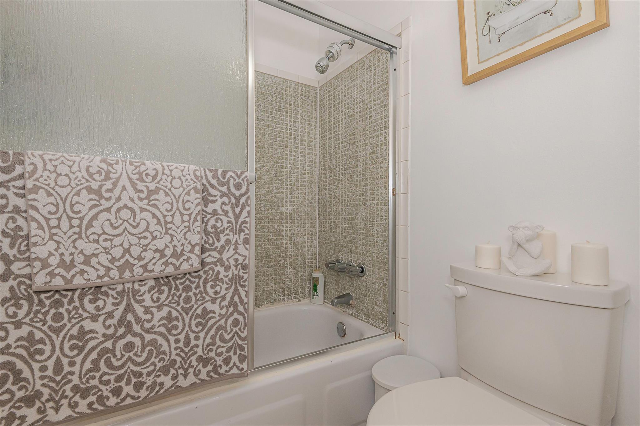 4123 NW 88th Avenue 206, Coral Springs, FL 33065