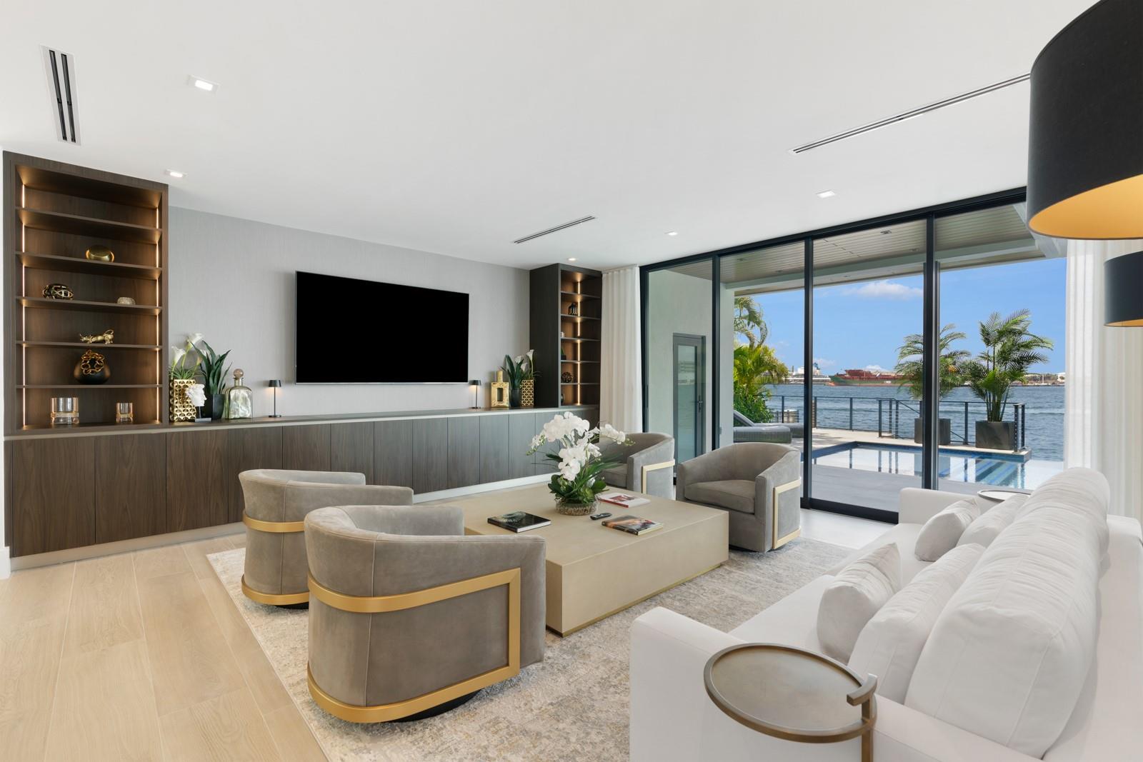 1957 Harbourview Drive, Fort Lauderdale, FL 33316