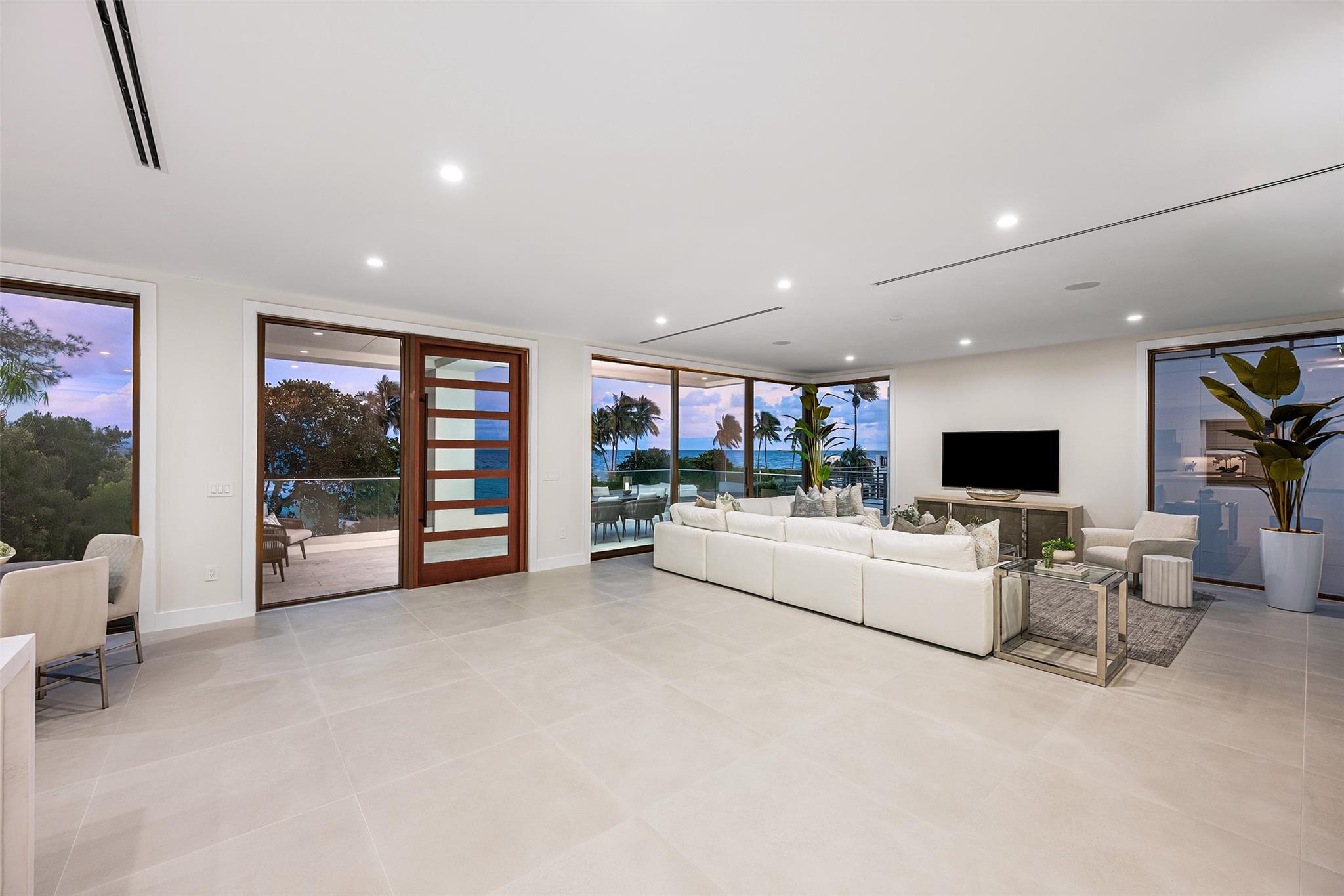 1813 N Fort Lauderdale Beach Boulevard, Fort Lauderdale, FL 33305