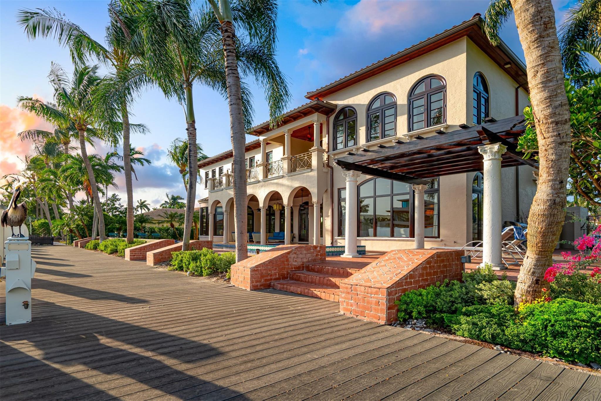 2530 Laguna Drive, Fort Lauderdale, FL 33316