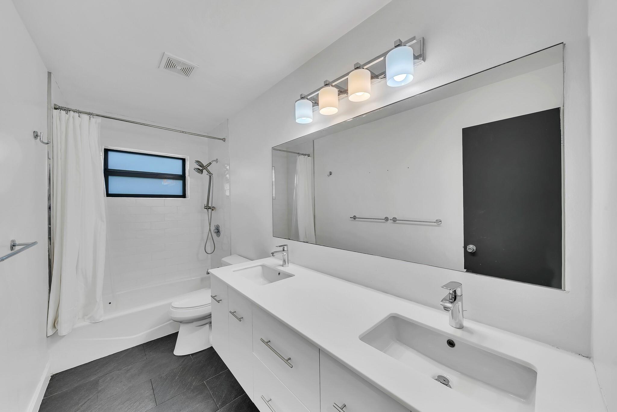 303 NW 105th Terrace, Coral Springs, FL 33071