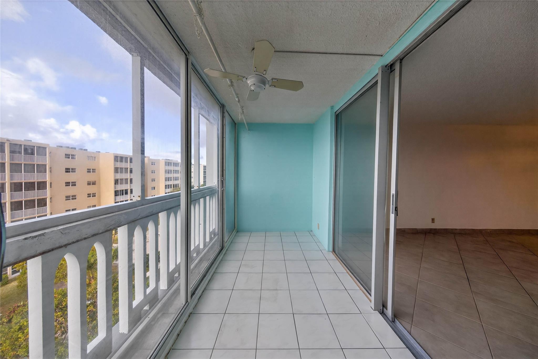 610 NE 12th Avenue 601, Hallandale Beach, FL 33009