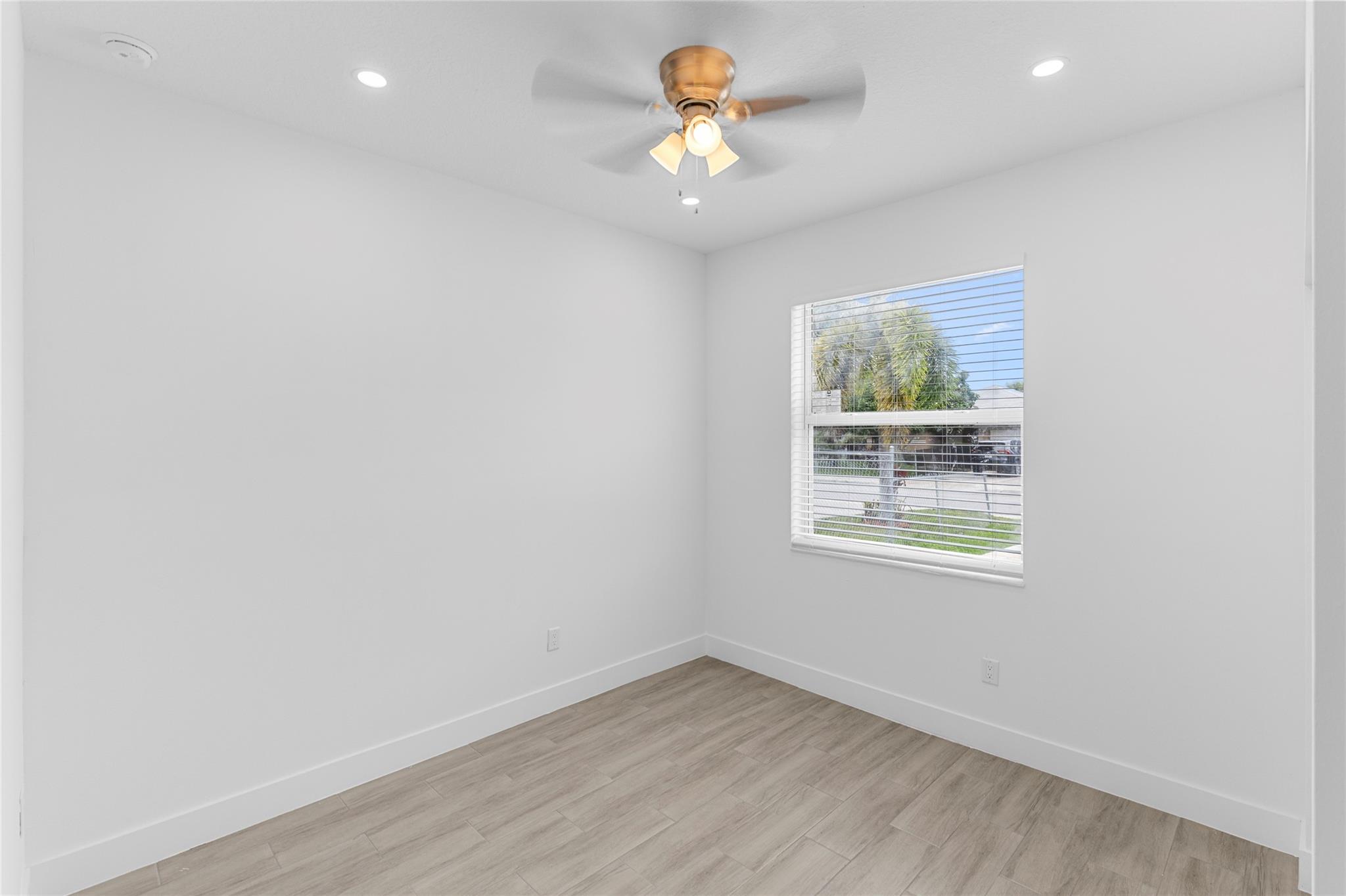 416 NE 12th Avenue, Boynton Beach, FL 33435