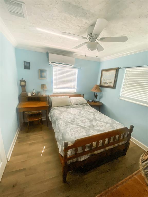 Photo for 1333 NE 25 Street, Pompano Beach, FL 33064 - Listing #FX-10409485 1333 NE 25 Street, Pompano Beach, FL 33064