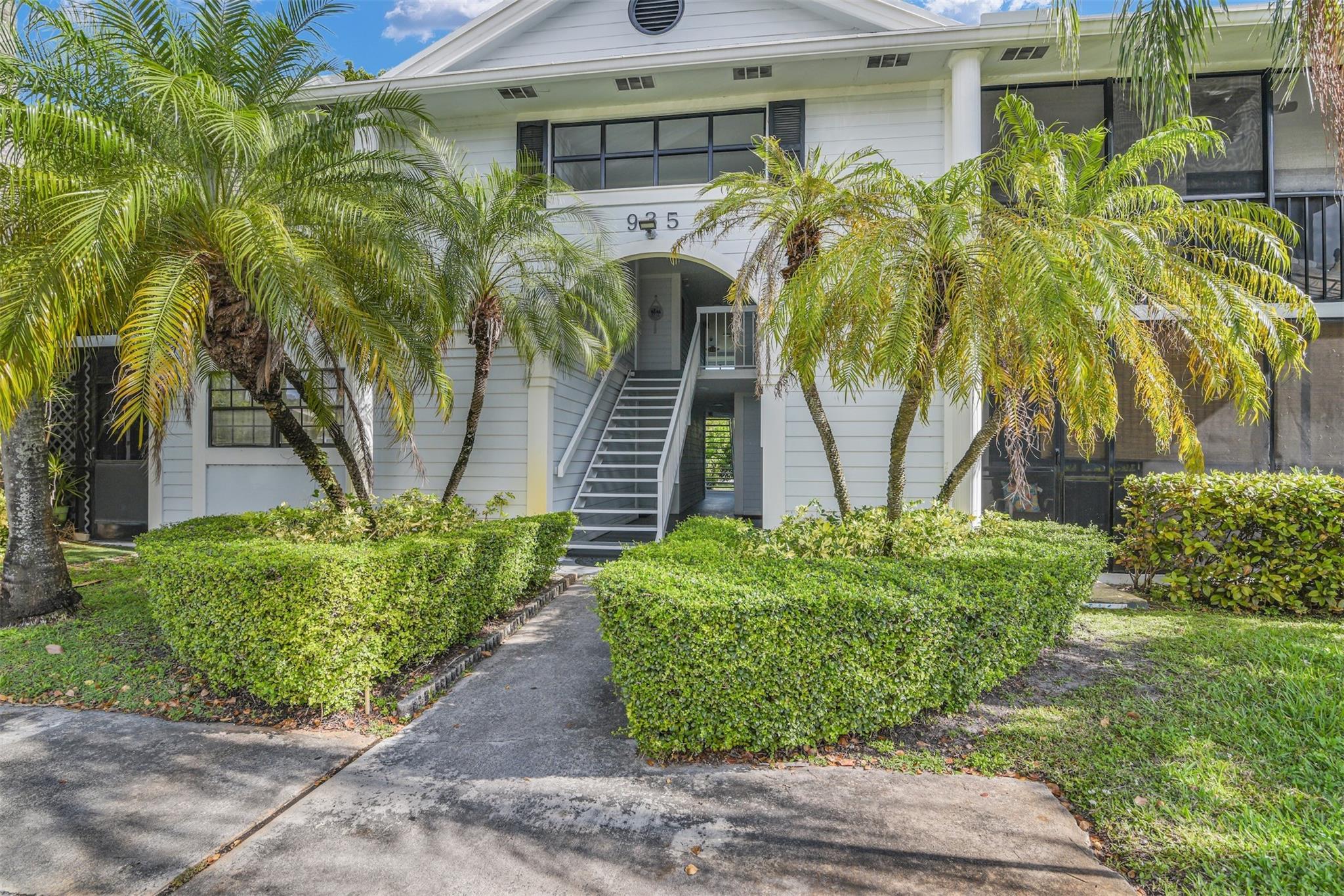 Photo for 935 NE 199th Street, 103-16, Miami, FL 33179 - Listing #FX-10489741 935 NE 199th Street, 103-16, Miami, FL 33179