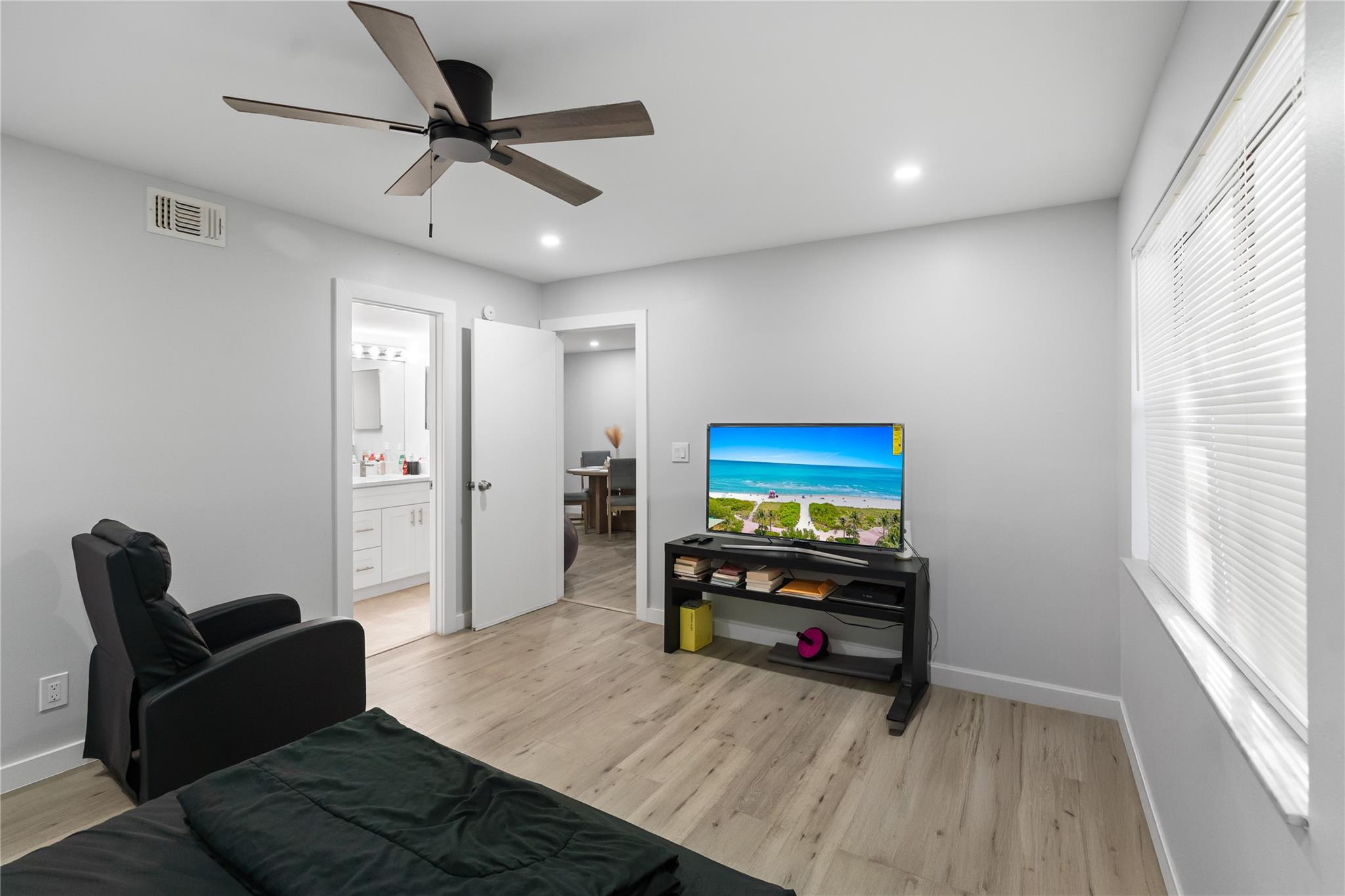 1335 NW 94th Way 1335, Coral Springs, FL 33071