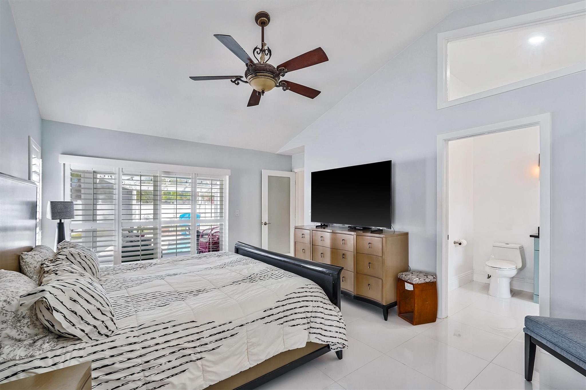 26 Dogwood Circle, Boynton Beach, FL 33436