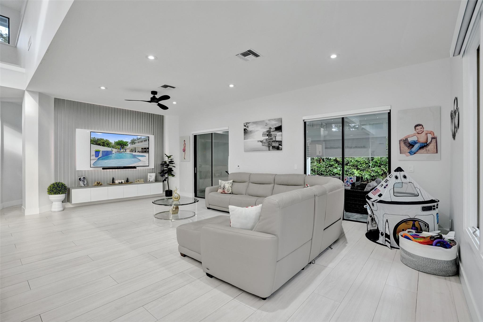 1712 Vestal Drive, Coral Springs, FL 33071