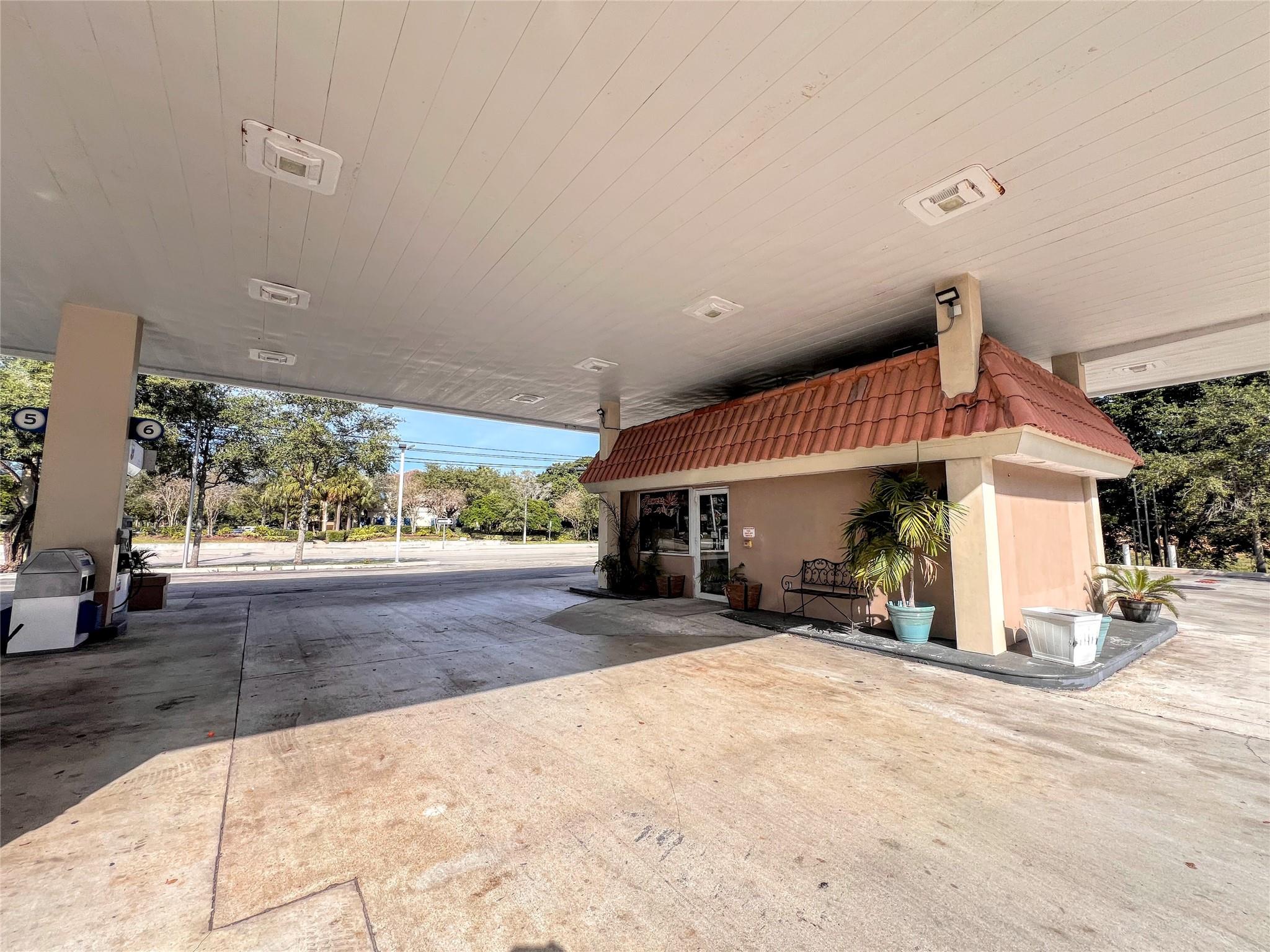 7380 Wiles Road, Coral Springs, FL 33067