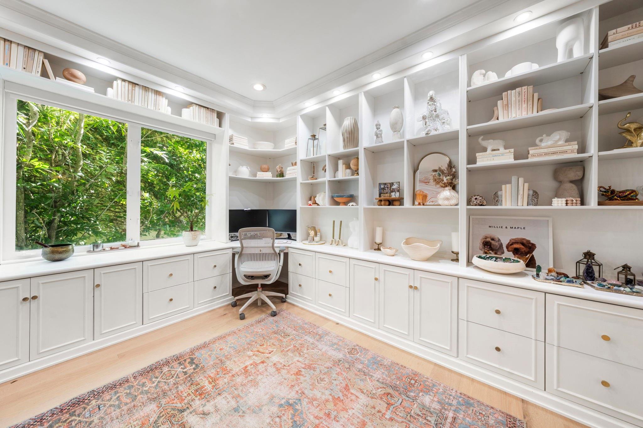 2765 Brickell Court, Miami, FL 33129