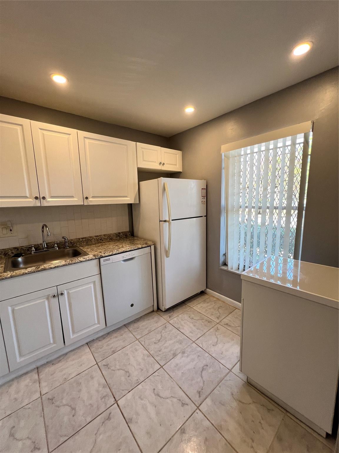 Photo for 6001 NW 61st Avenue, 110, Tamarac, FL 33319 - Listing #FX-10526629 6001 NW 61st Avenue, 110, Tamarac, FL 33319