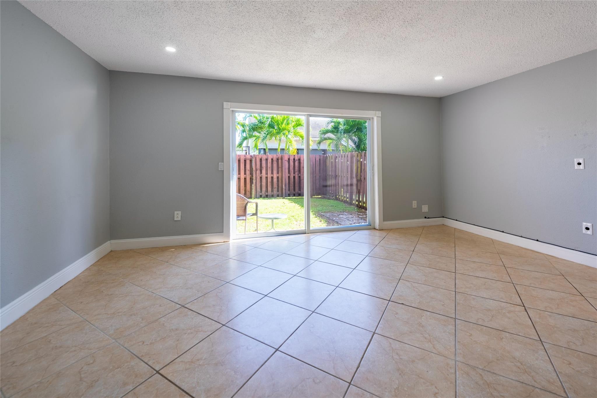 10717 La Placida Drive 1-3, Coral Springs, FL 33065