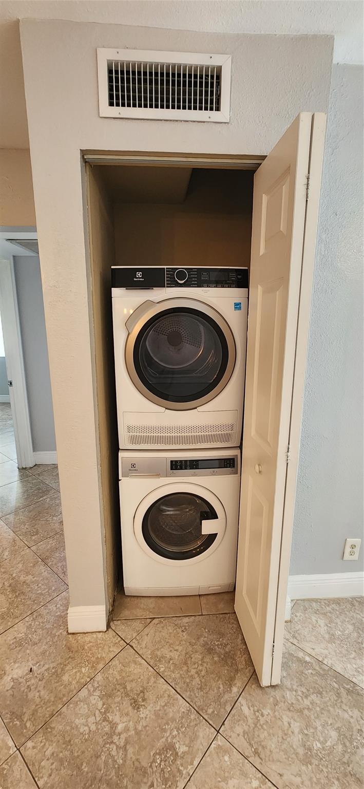 10926 Royal Palm Boulevard 10926, Coral Springs, FL 33065