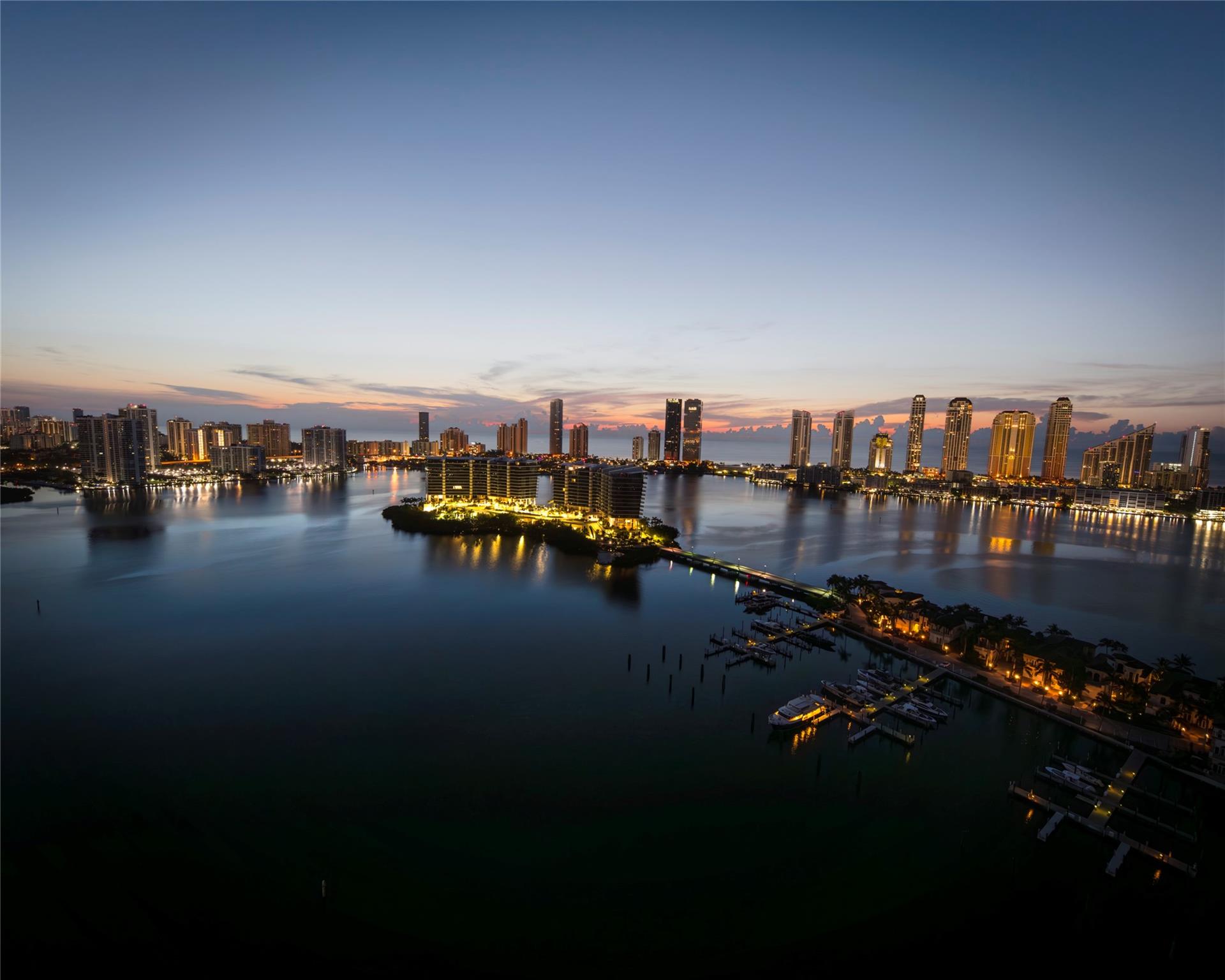 Photo for 7000 Island Boulevard, PH-06, Aventura, FL 33160 - Listing #FX-10485517 7000 Island Boulevard, PH-06, Aventura, FL 33160