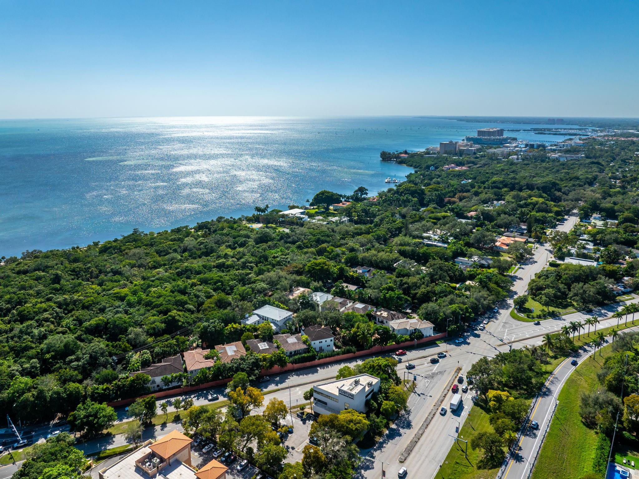 2765 Brickell Court, Miami, FL 33129