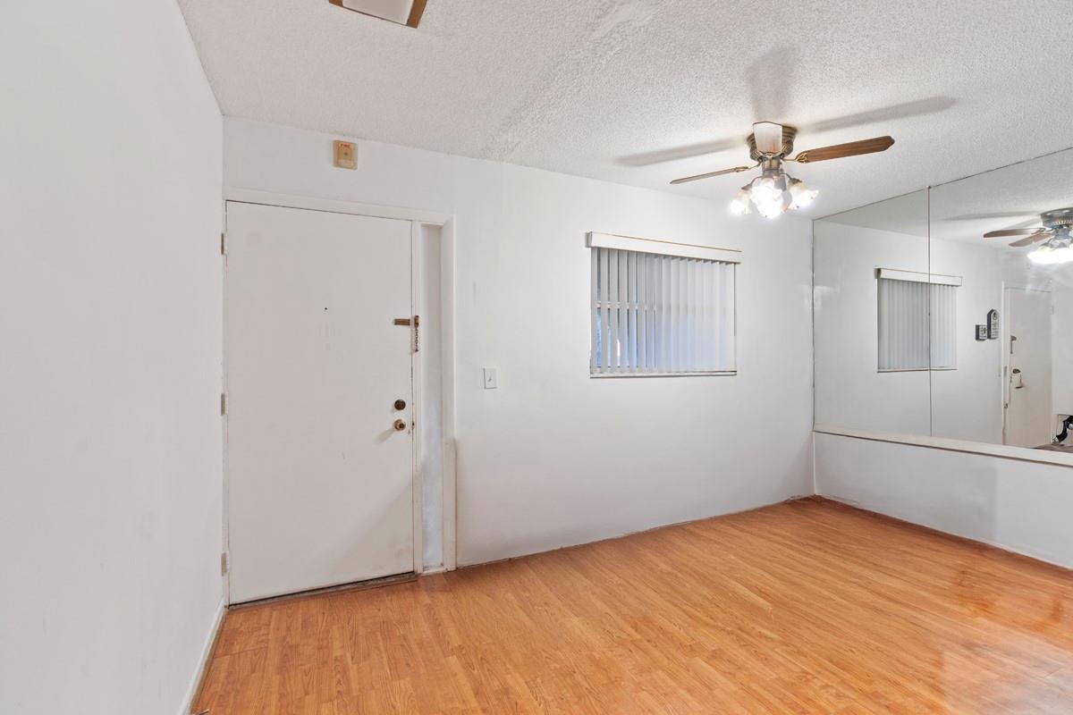 10762 La Placida Drive 7-106, Coral Springs, FL 33065