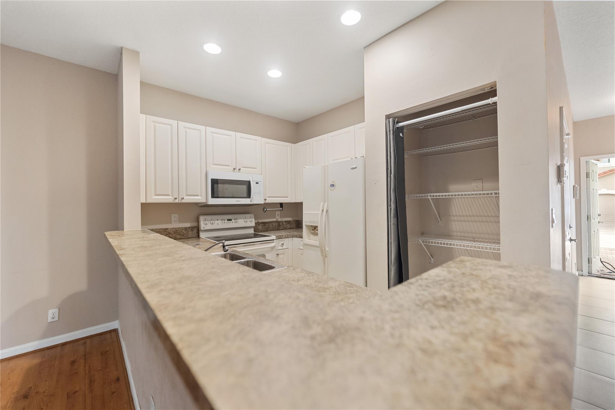 3134 Coral Ridge Drive 3136, Coral Springs, FL 33065