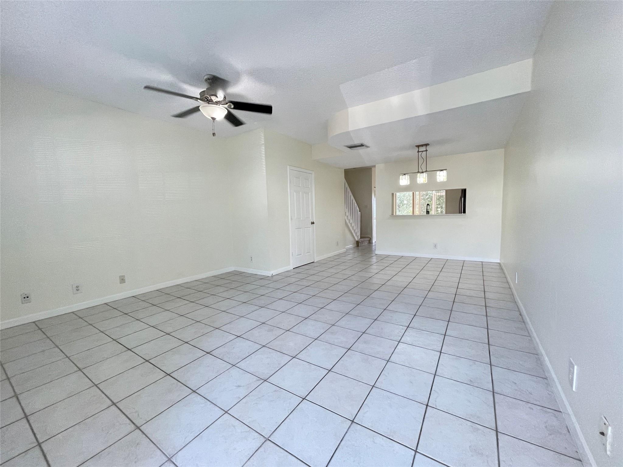 9844 NW 56th Place, Coral Springs, FL 33076