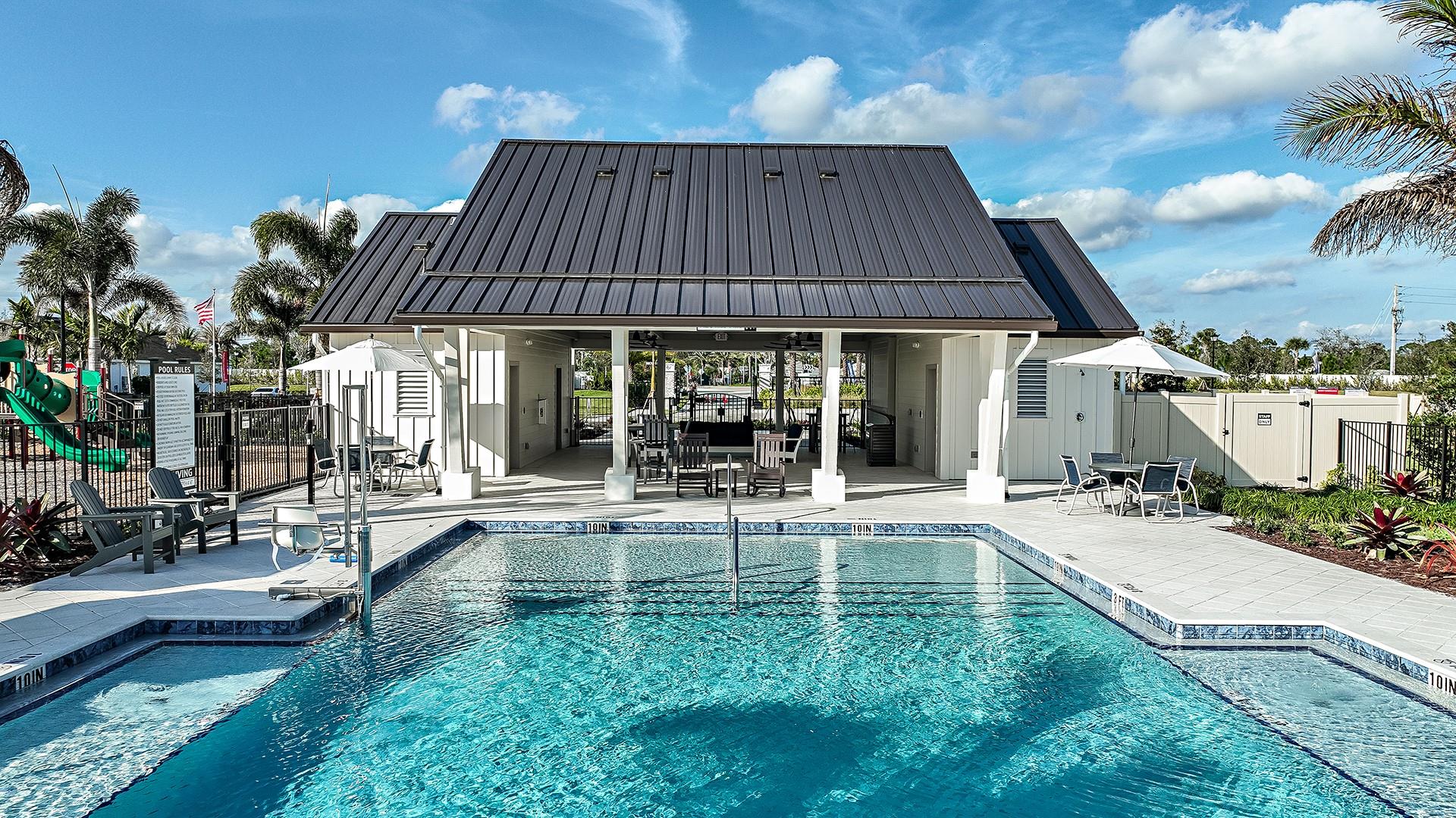 Veranda Oaks Community