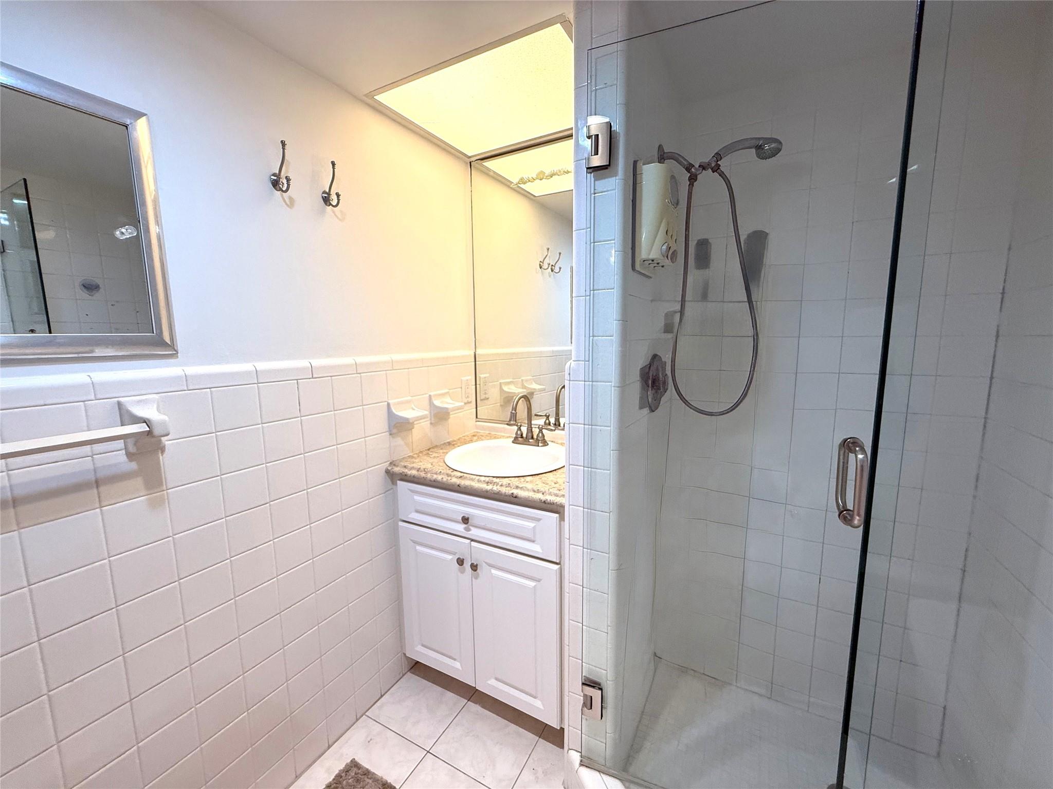 Photo for 2130 NE 36th Street, 66, Lighthouse Point, FL 33064 - Listing #FX-10483863 2130 NE 36th Street, 66, Lighthouse Point, FL 33064