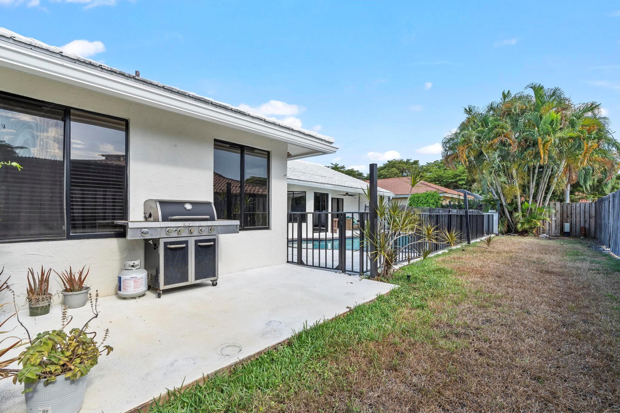 4664 NW 58th Terrace, Coral Springs, FL 33067