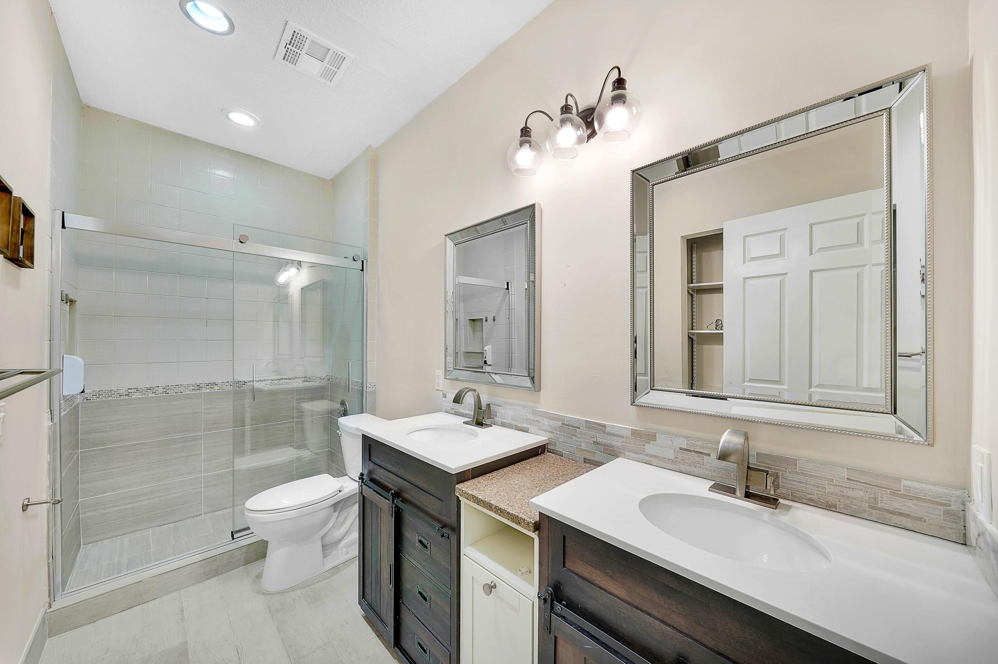 645 NW 102nd Avenue, Coral Springs, FL 33071