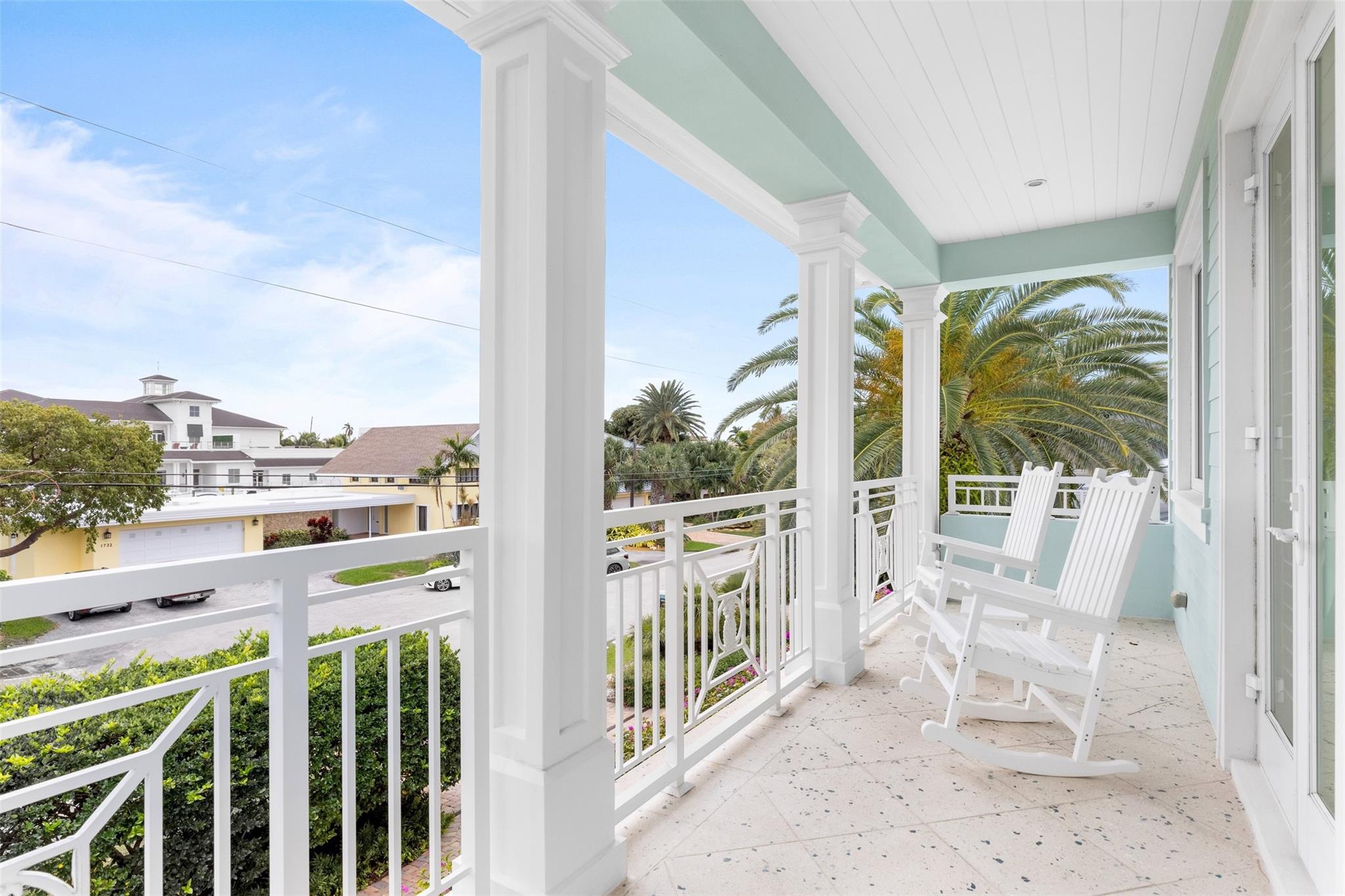 1739 SE 11th Street, Fort Lauderdale, FL 33316