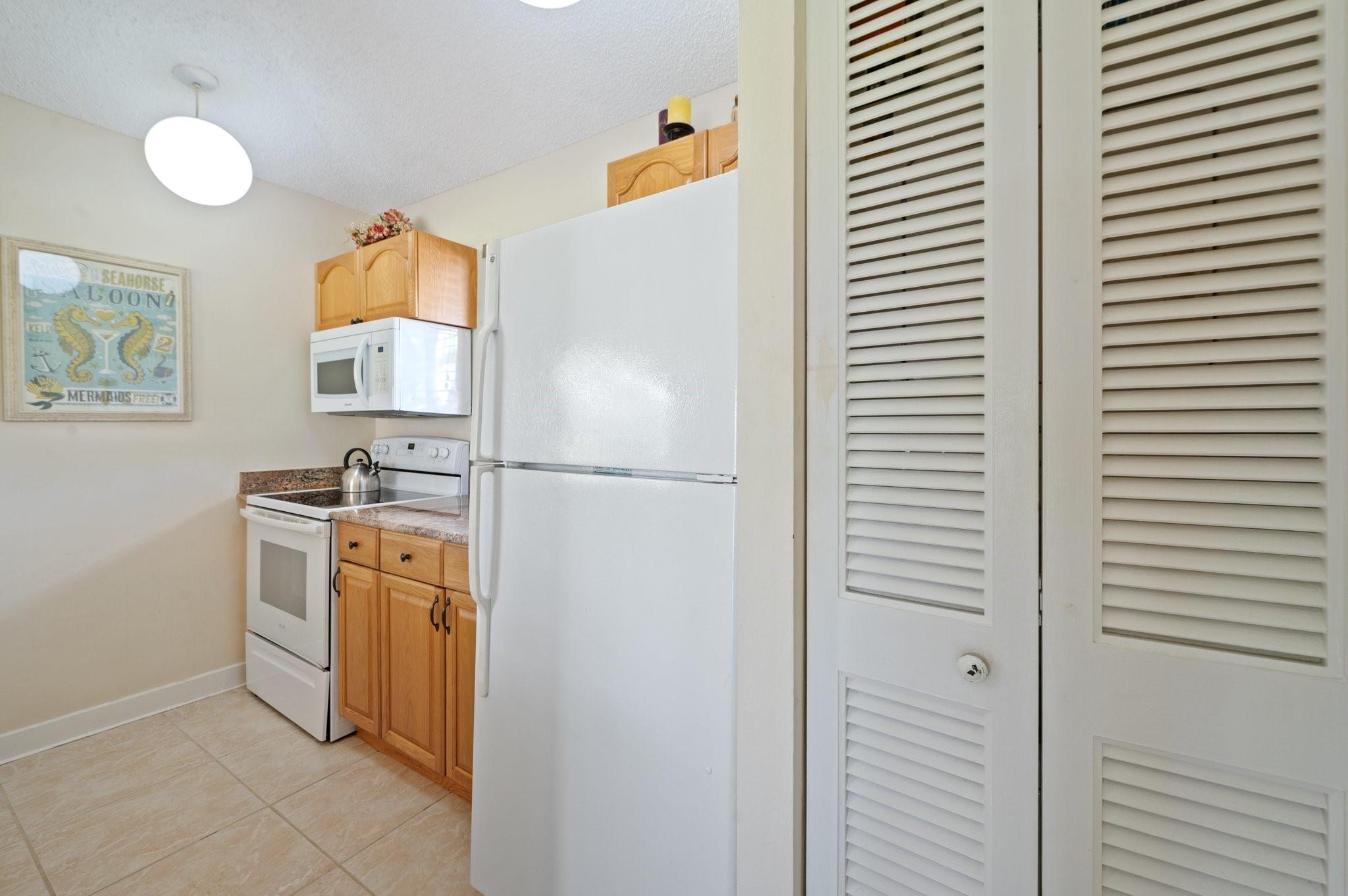 Photo for 616 Club Drive, 616, Palm Beach Gardens, FL 33418 - Listing #FX-10502346 616 Club Drive, 616, Palm Beach Gardens, FL 33418