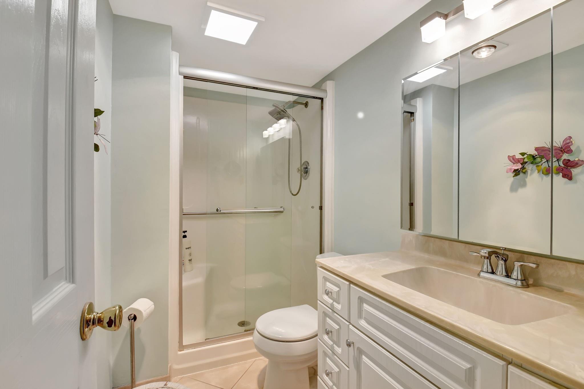 Photo for 2620 NE 1st Court, 311, Boynton Beach, FL 33435 - Listing #FX-10474605 2620 NE 1st Court, 311, Boynton Beach, FL 33435