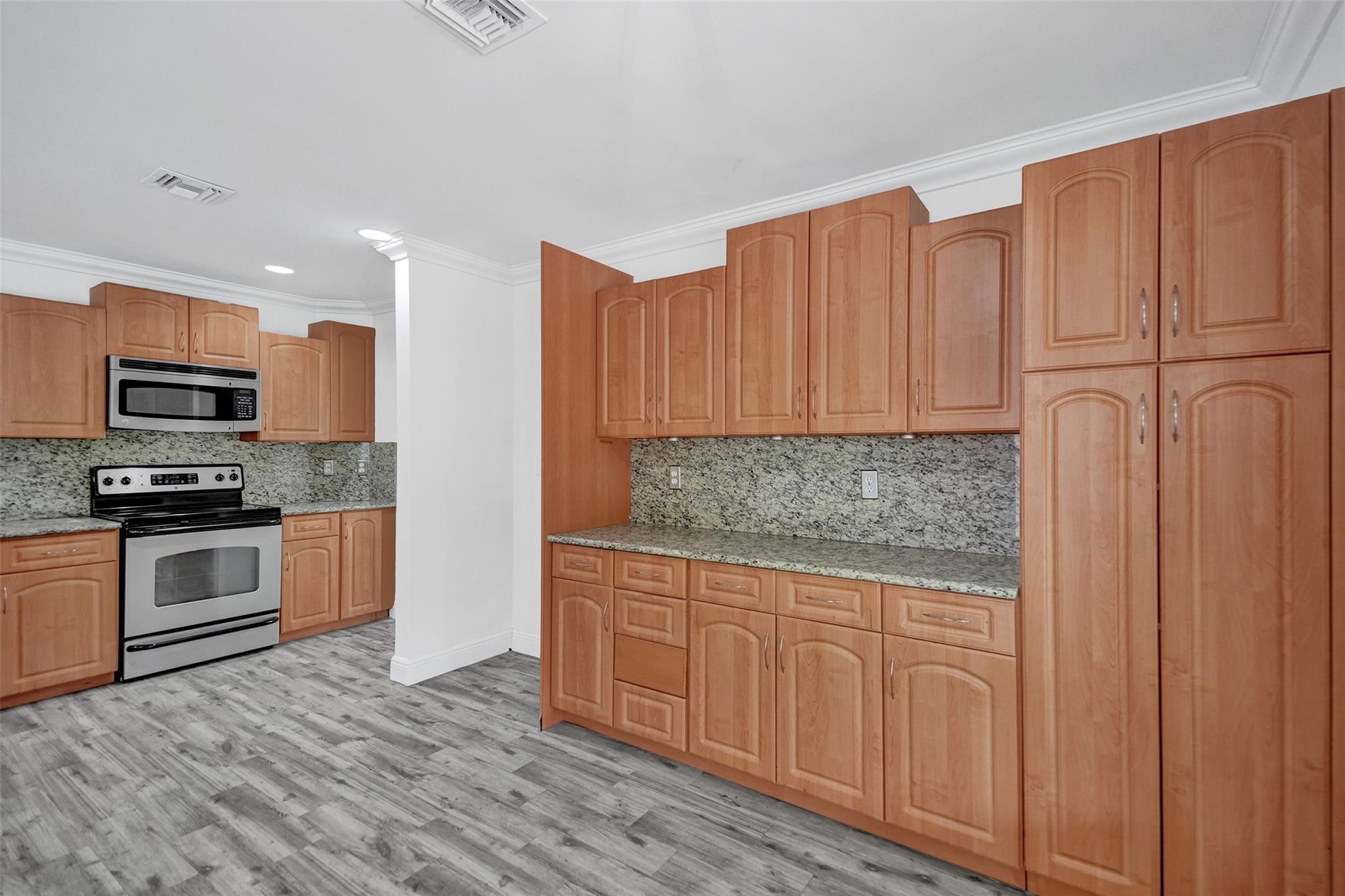 8500 NW 57th Drive, Coral Springs, FL 33067