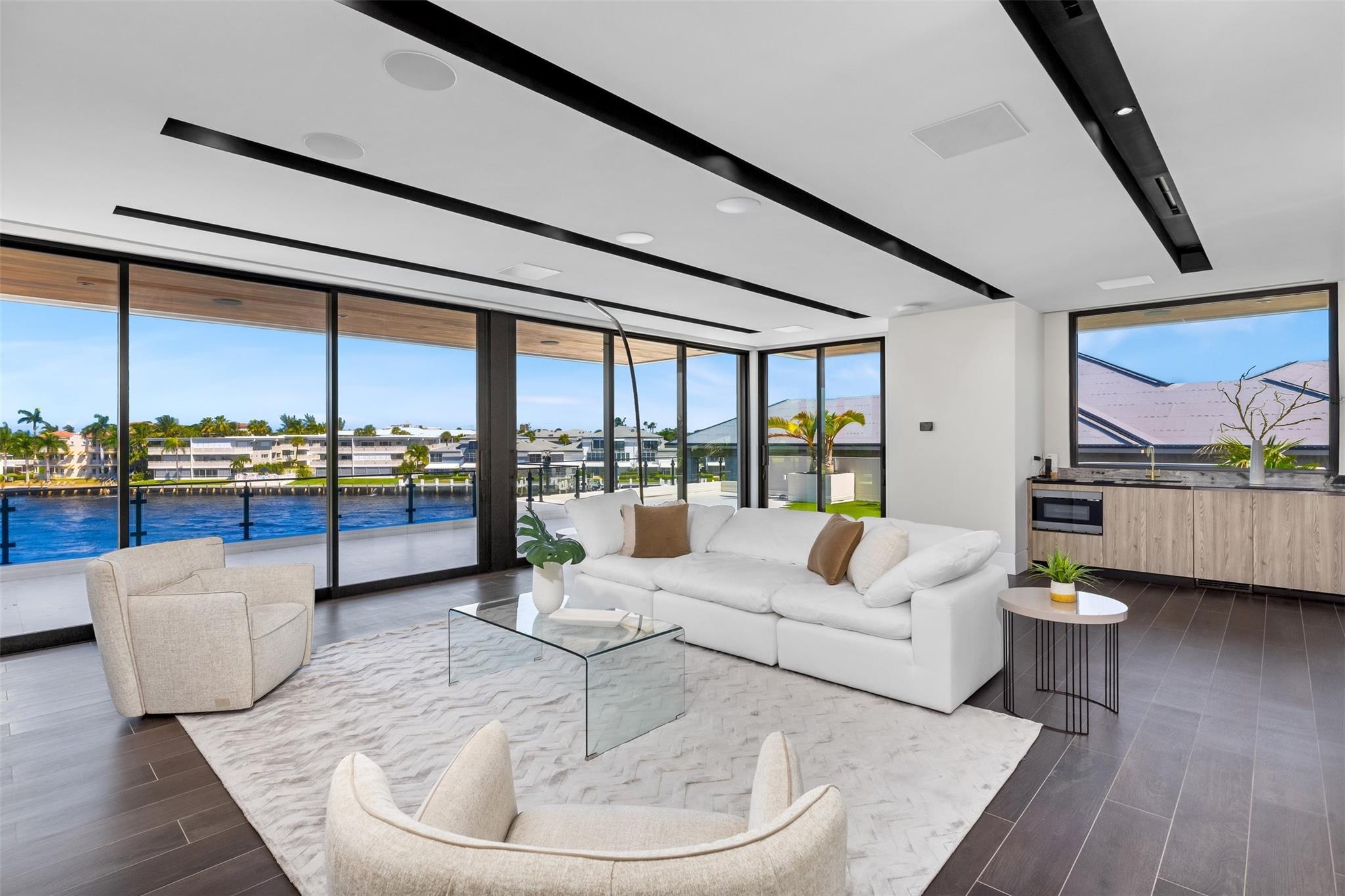 1555 SE 14th Court, Deerfield Beach, FL 33441