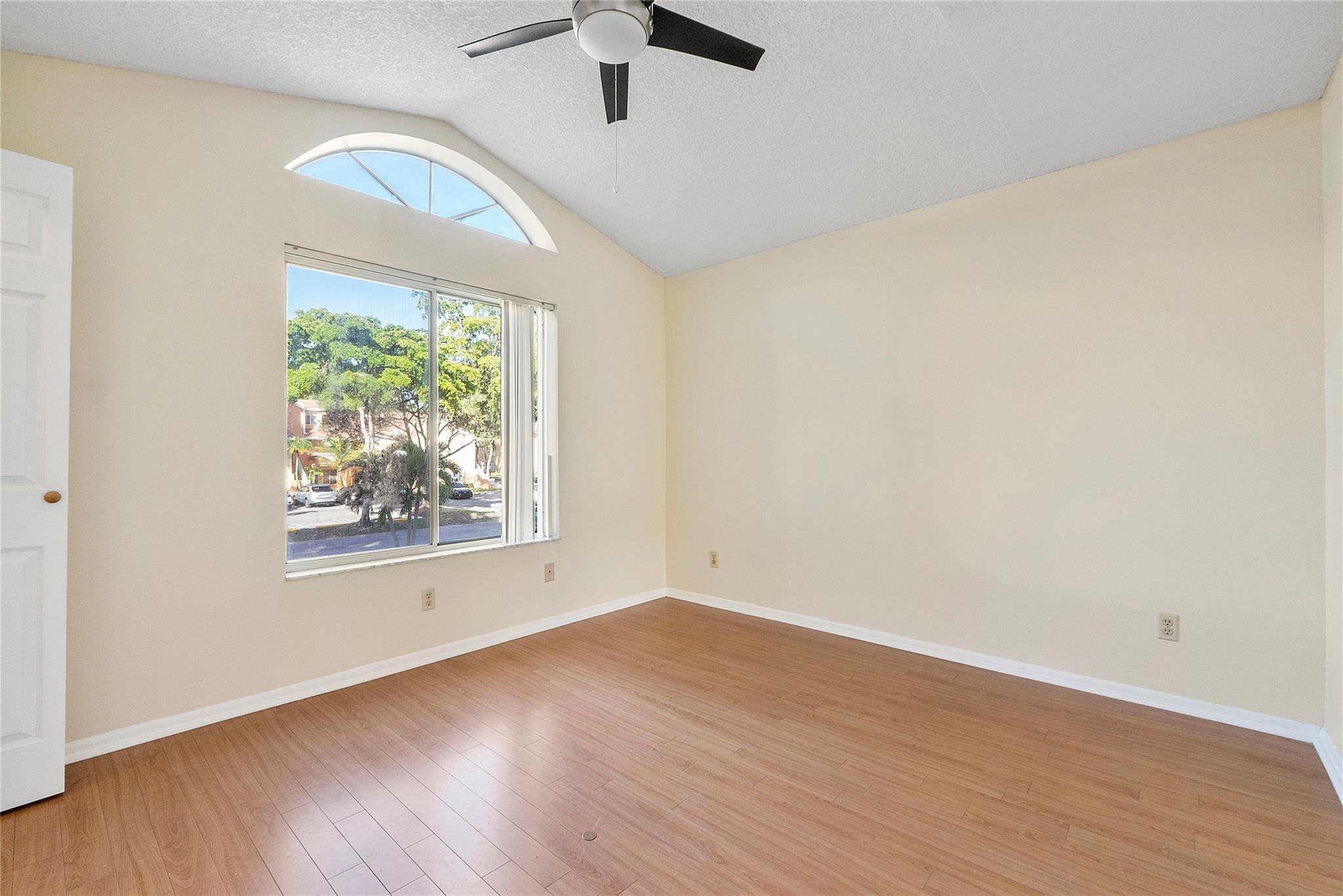 967 Coral Club Drive 967, Coral Springs, FL 33071