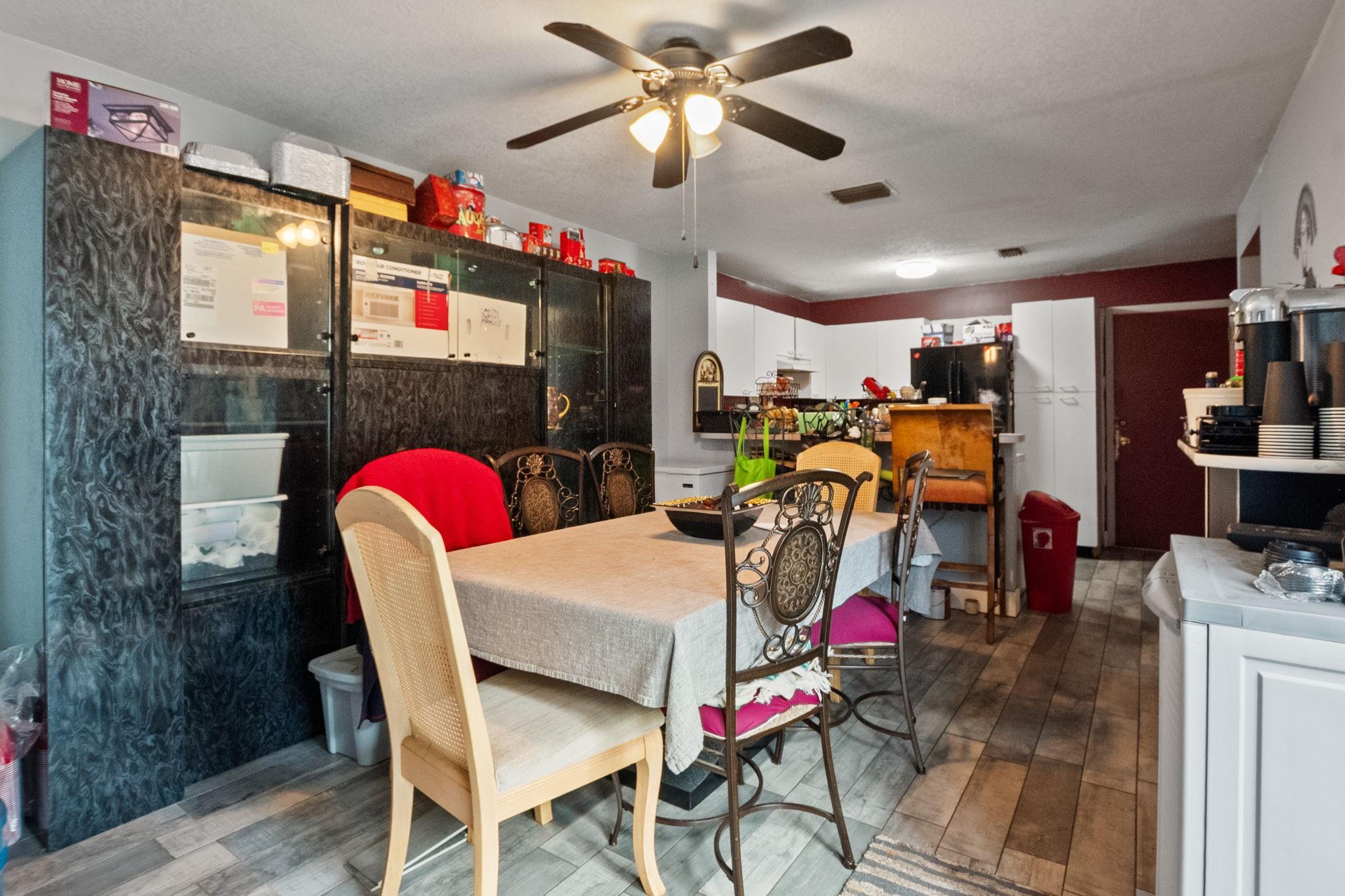 11772 NW 1st Street, Coral Springs, FL 33071