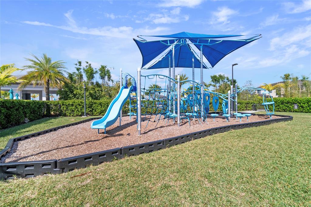 Photo for 10410 S Lago Vista Circle, Parkland, FL 33076 - Listing #FX-10434740 10410 S Lago Vista Circle, Parkland, FL 33076