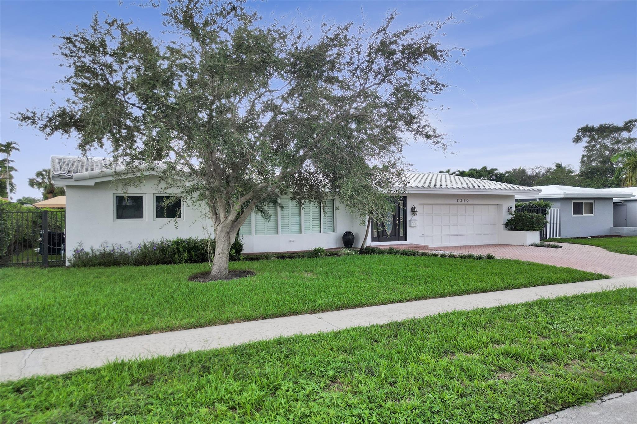 Photo for 2210 NE 61st Court, Fort Lauderdale, FL 33308 - Listing #FX-10526165 2210 NE 61st Court, Fort Lauderdale, FL 33308