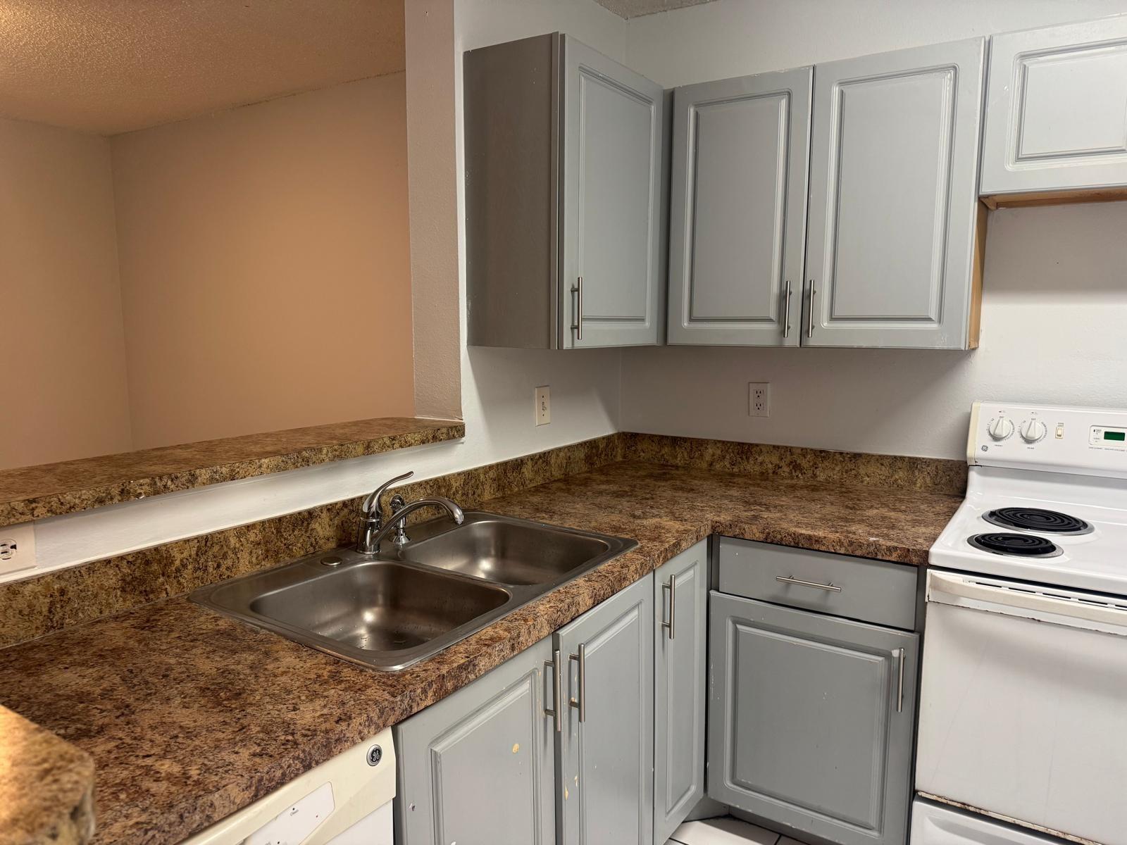 11225 W Atlantic Boulevard 101, Coral Springs, FL 33071