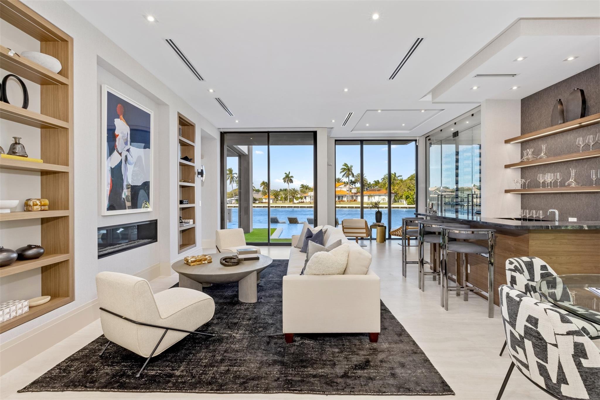 32 Seneca Road, Fort Lauderdale, FL 33308