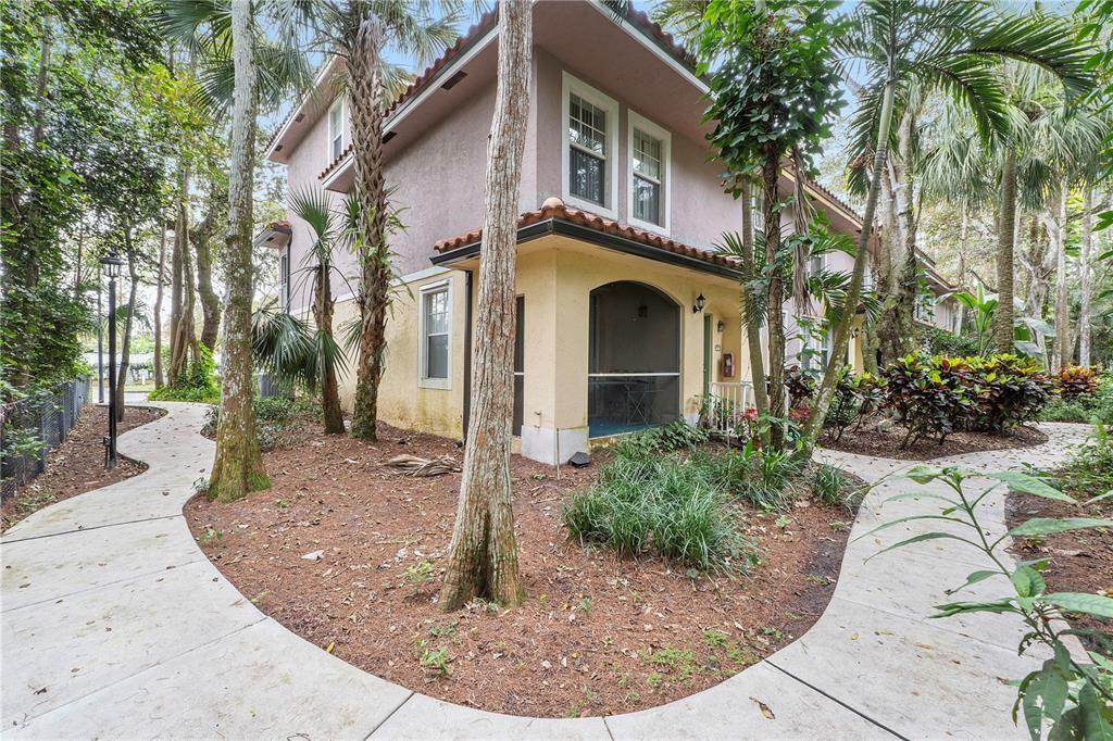 6926 W Sample Road 6926, Coral Springs, FL 33067