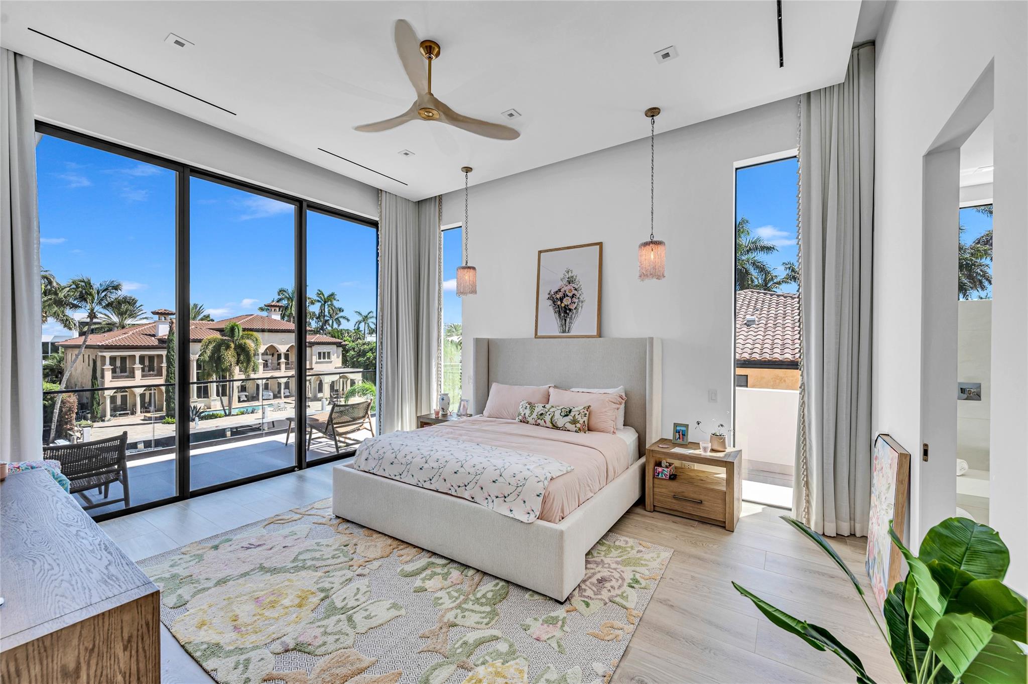 408 Coral Way, Fort Lauderdale, FL 33301