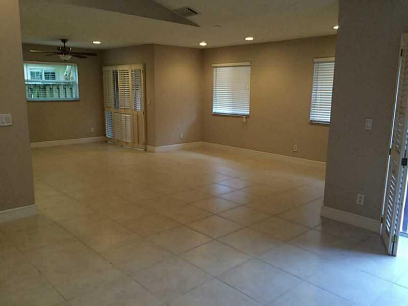 Den/Family/Great Room