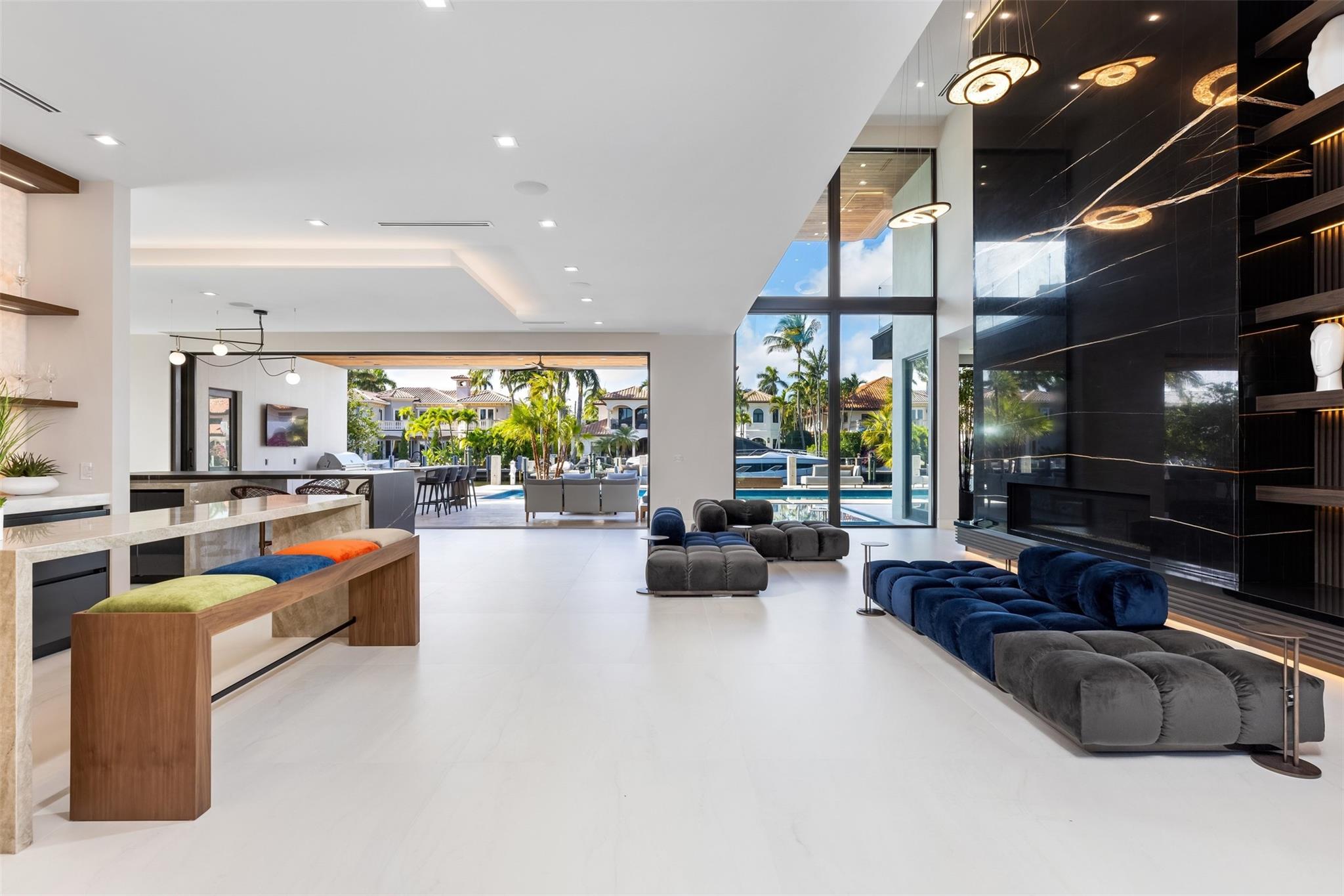 2733 NE 16th Street, Fort Lauderdale, FL 33304