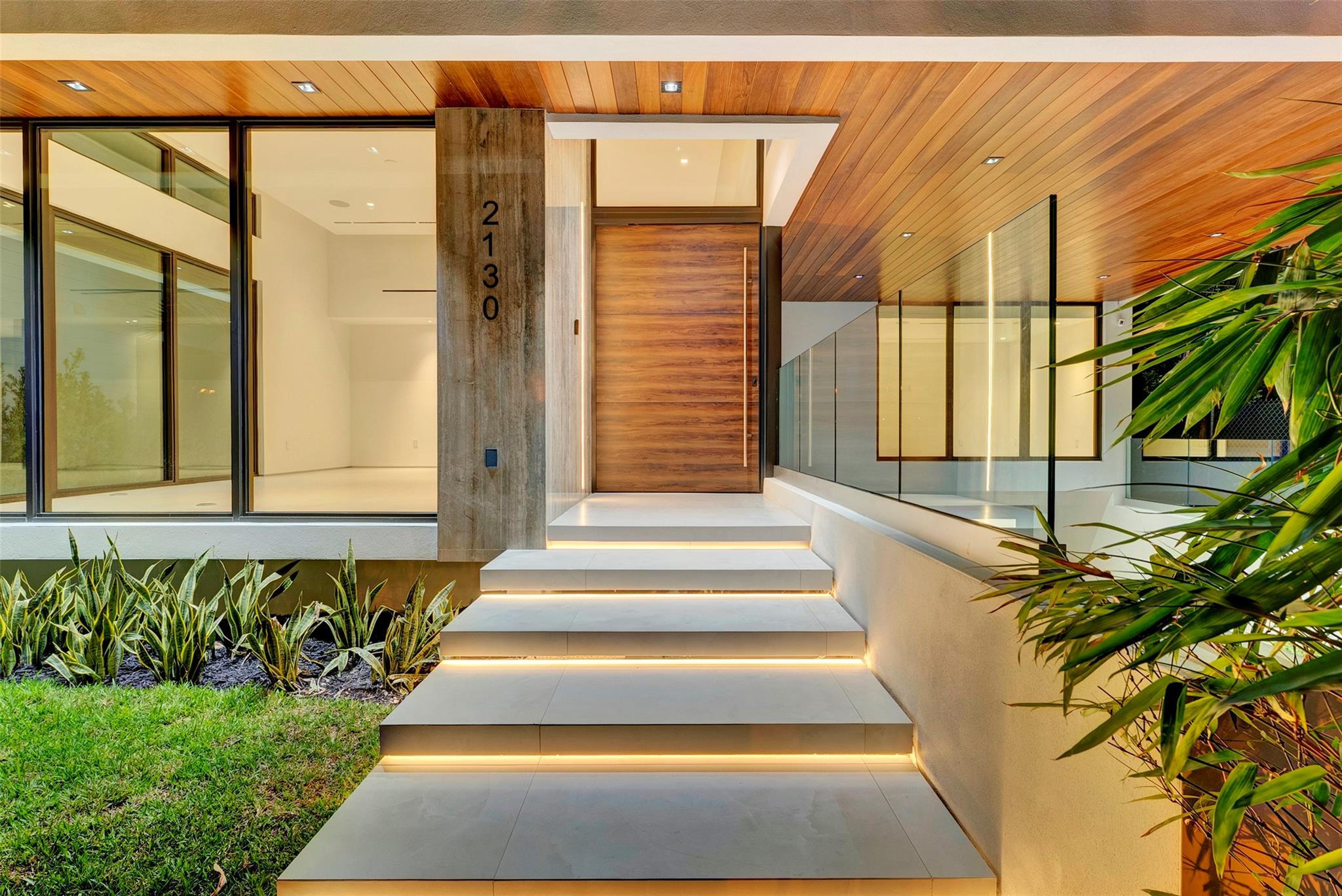 2130 S Miami Avenue, Miami, FL 33129