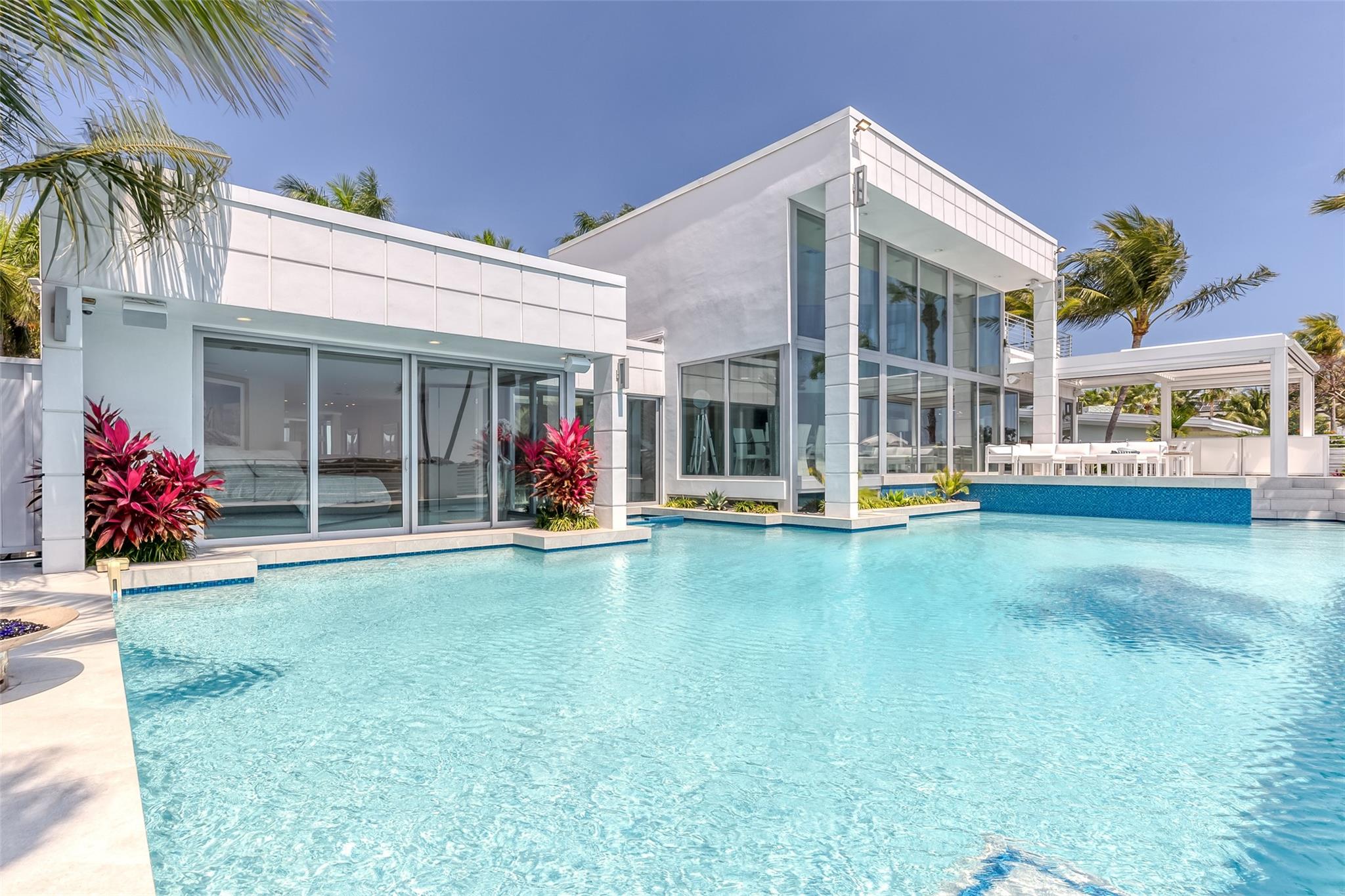 2200 Inlet Drive, Fort Lauderdale, FL 33316