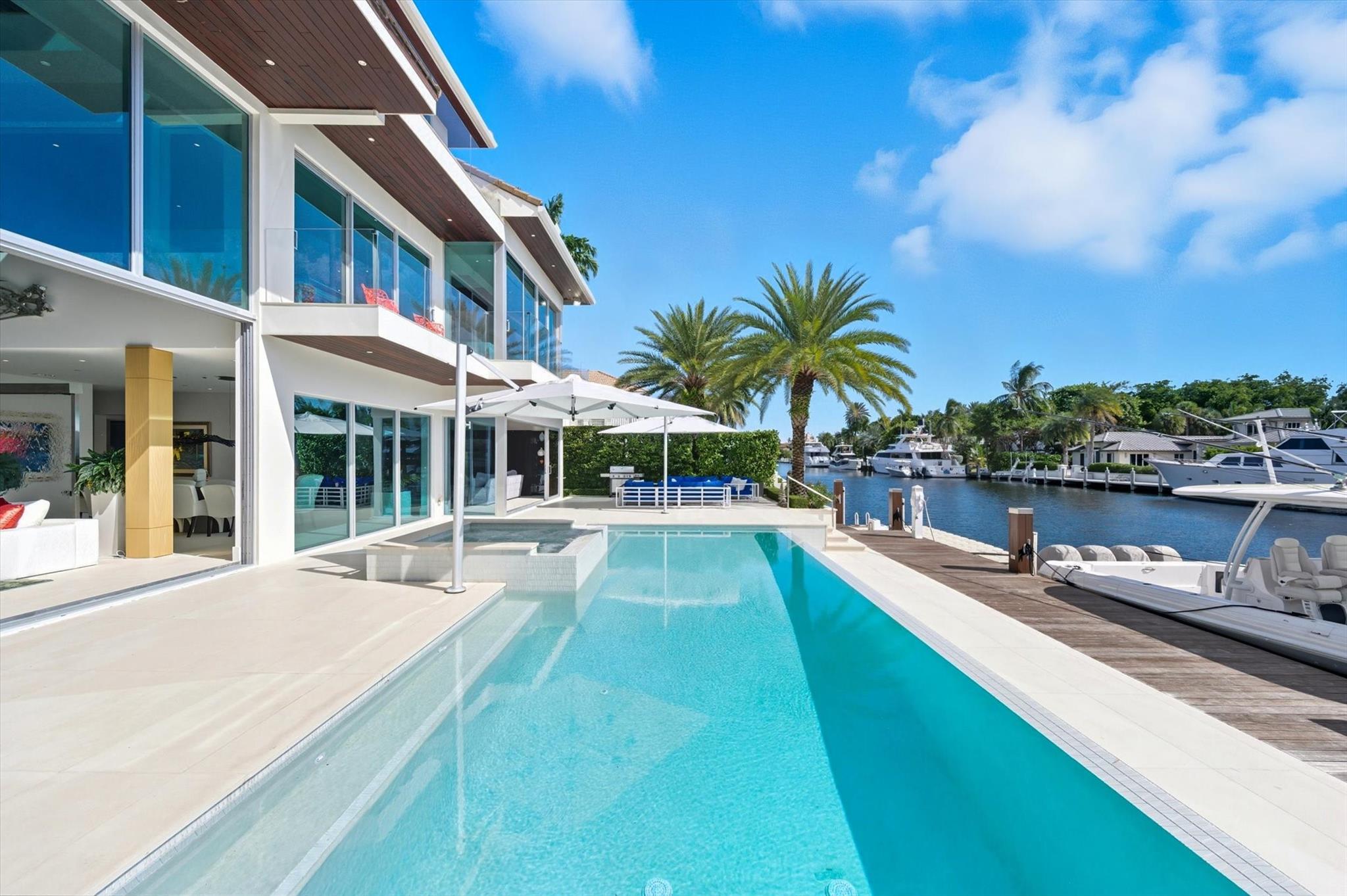 14 N Isla Bahia Drive, Fort Lauderdale, FL 33316