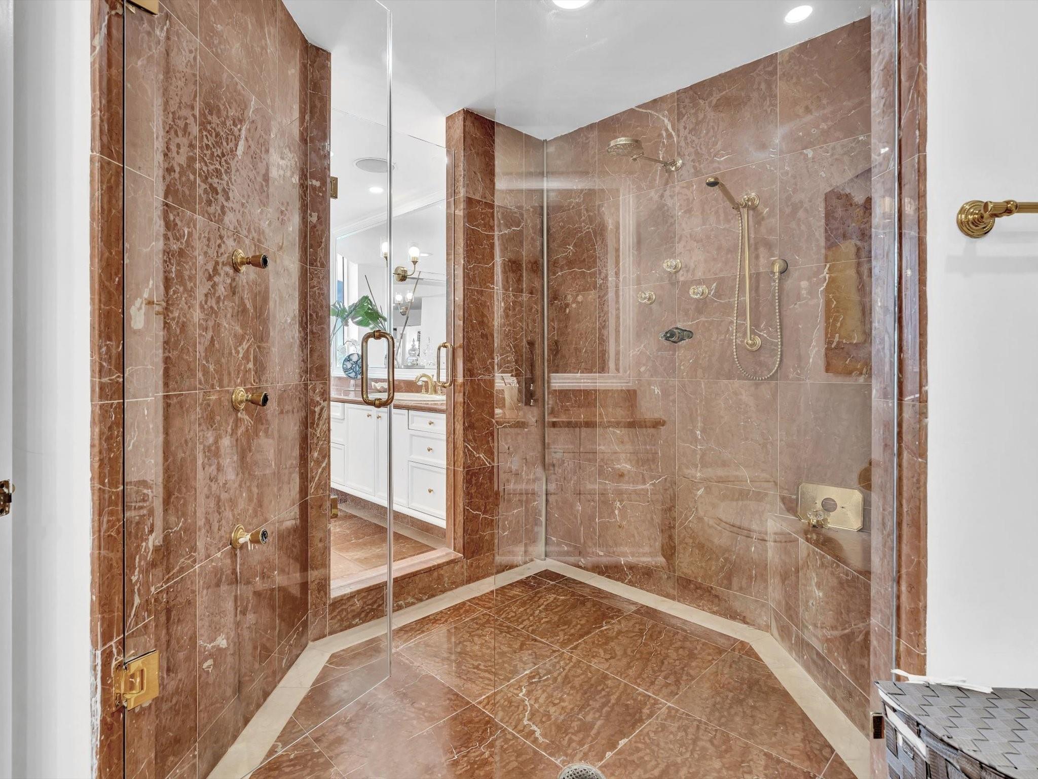 Photo for 7000 Island Boulevard, PH-06, Aventura, FL 33160 - Listing #FX-10485517 7000 Island Boulevard, PH-06, Aventura, FL 33160