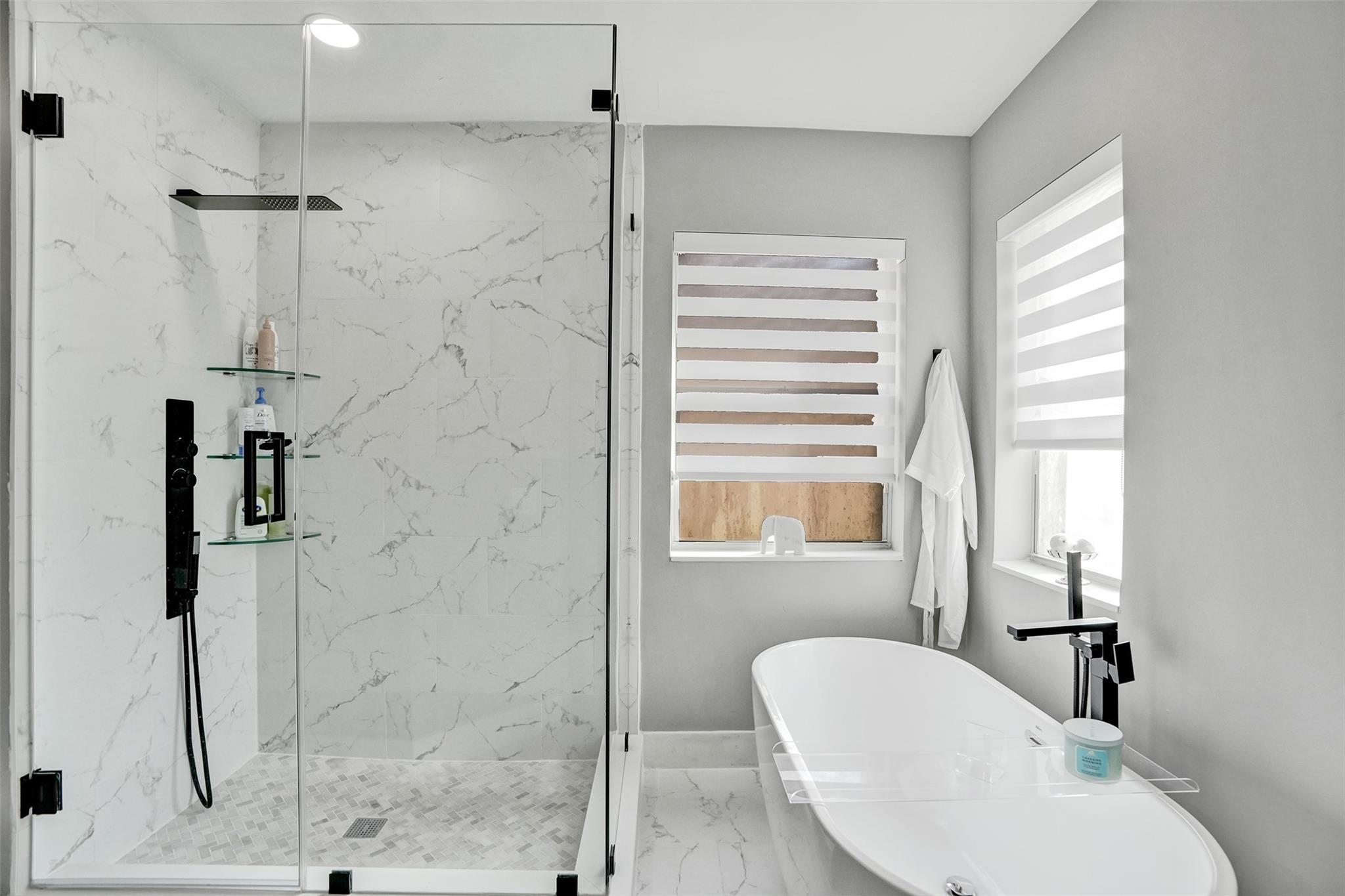 9814 NW 1st Mnr, Coral Springs, FL 33071