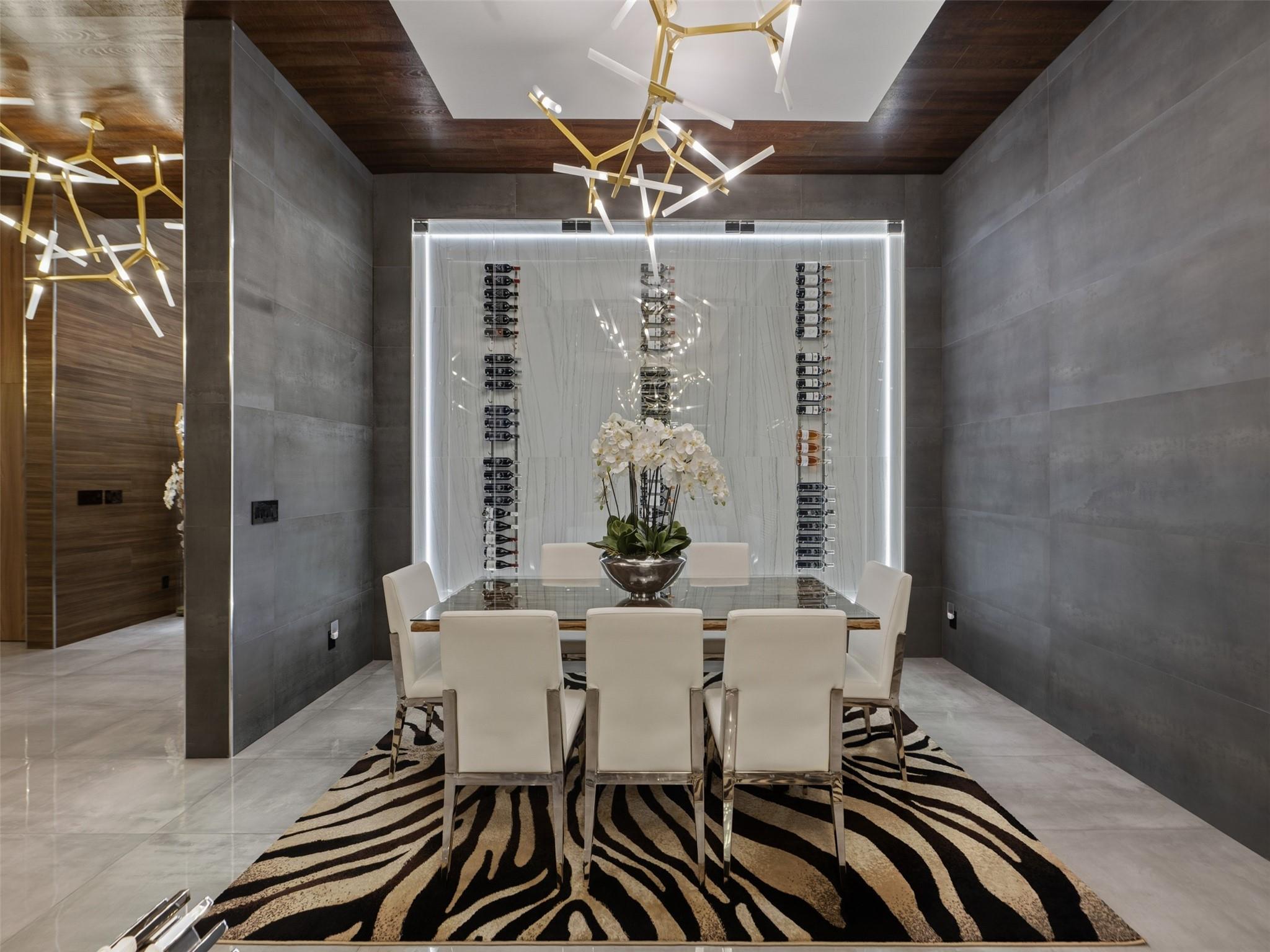 Open Living with Walls of Glass